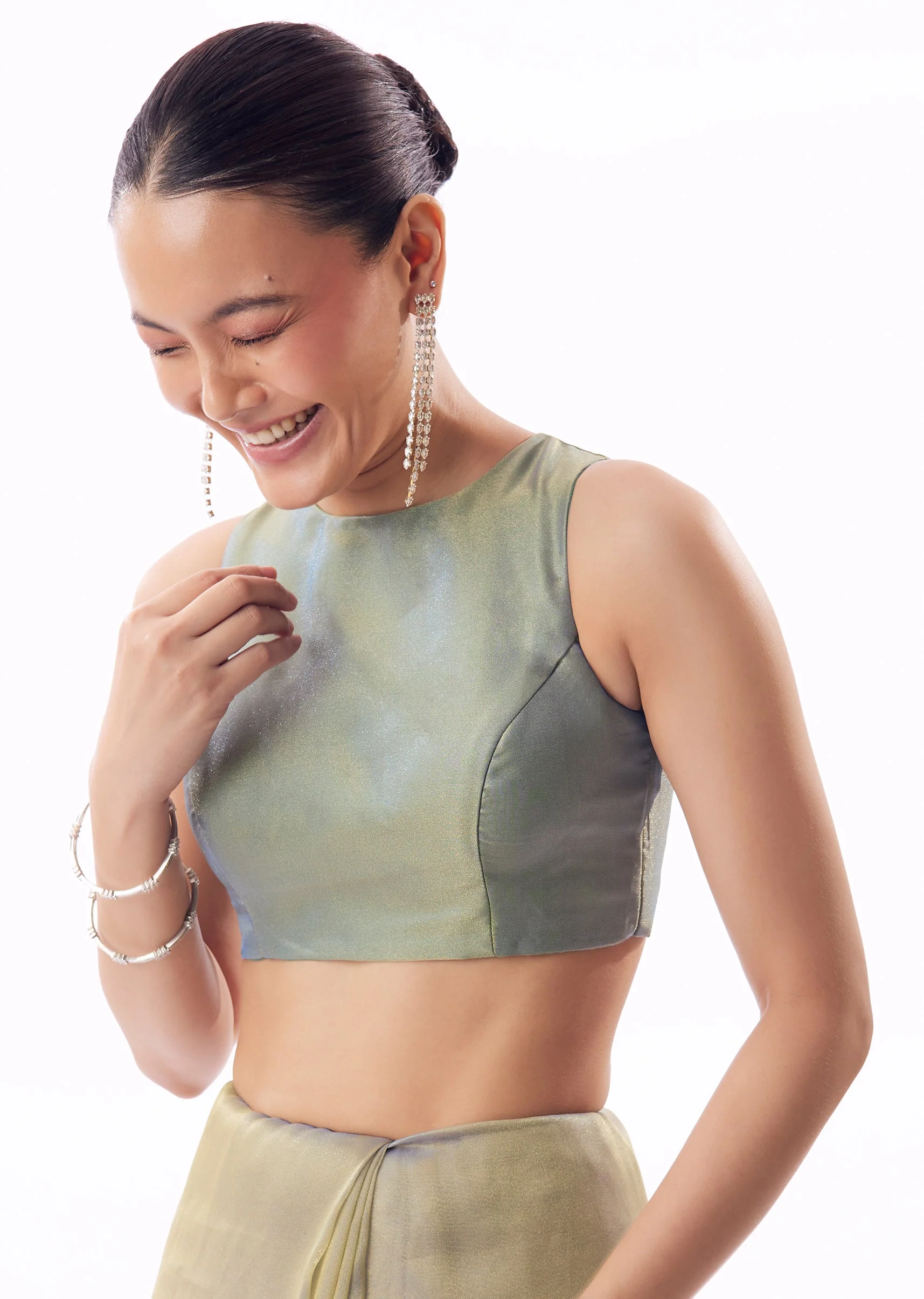 Pastel Blue Tissue Saree With Scallop Border And Cutdana Sequin Hand Embroidery - Image 7