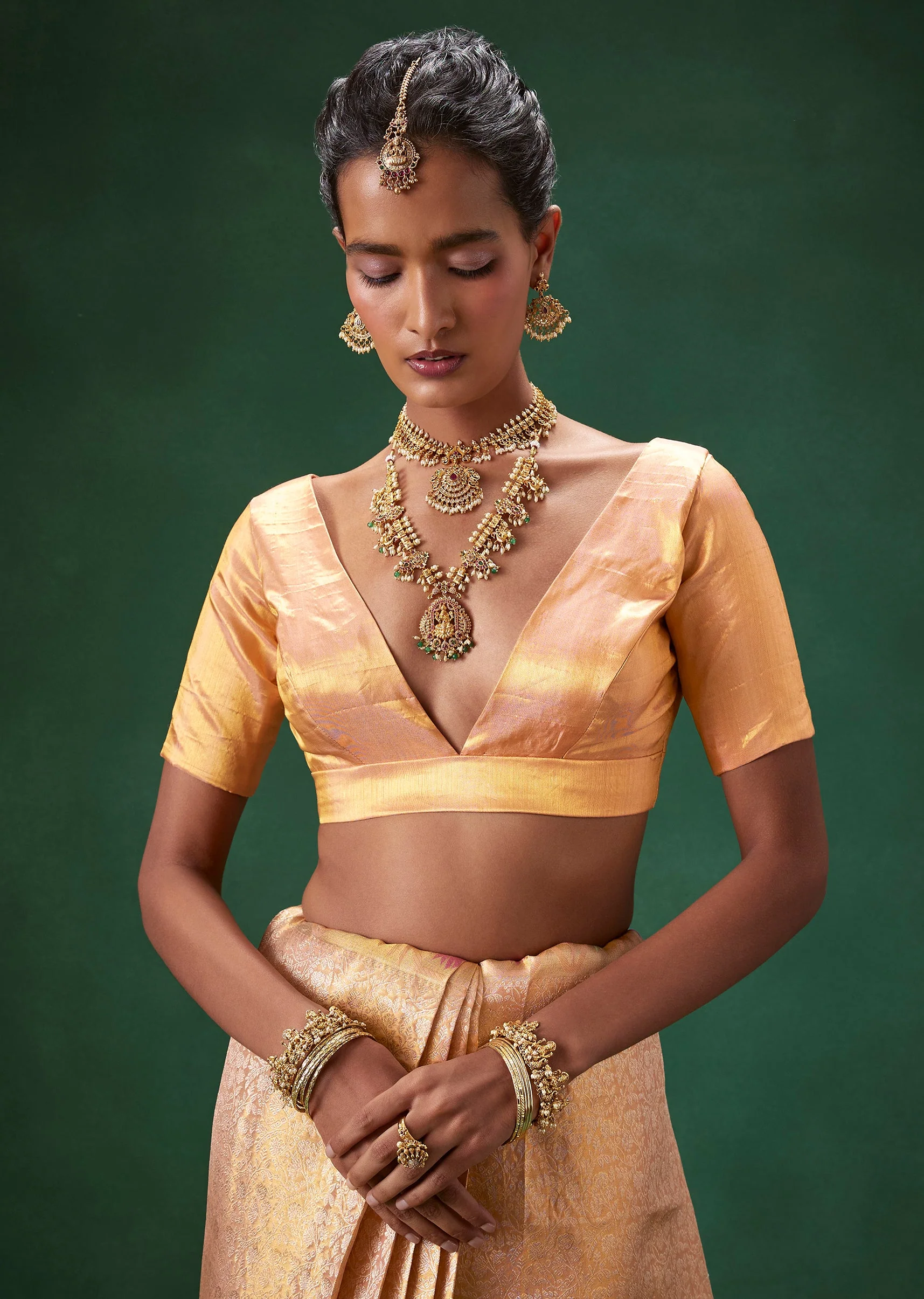 Peach Bridal Banarasi Saree with Unstitched Blouse - Image 7