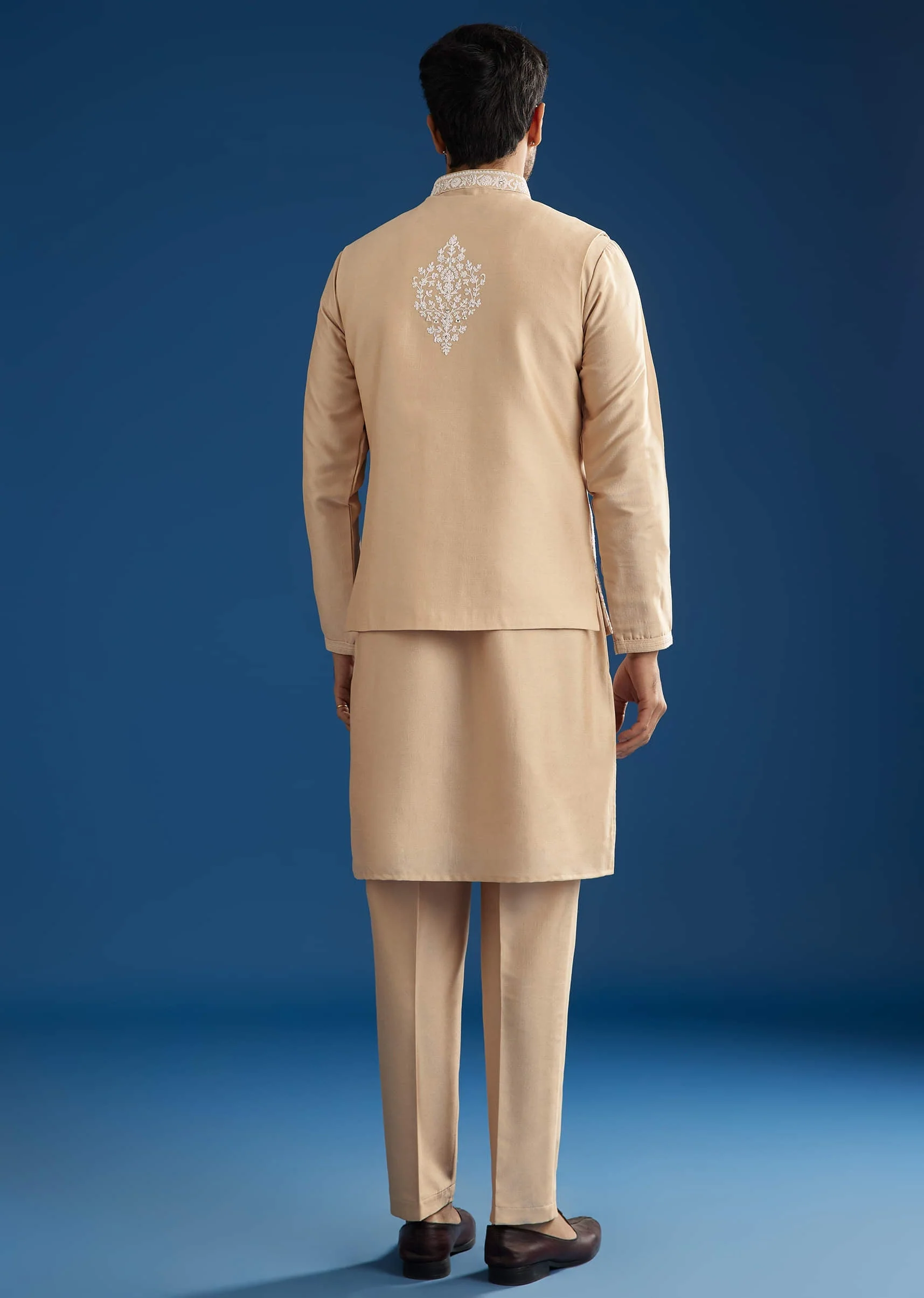 Peach Cotton Silk Jacket Kurta Set With Mirror And Dori Work - Image 4