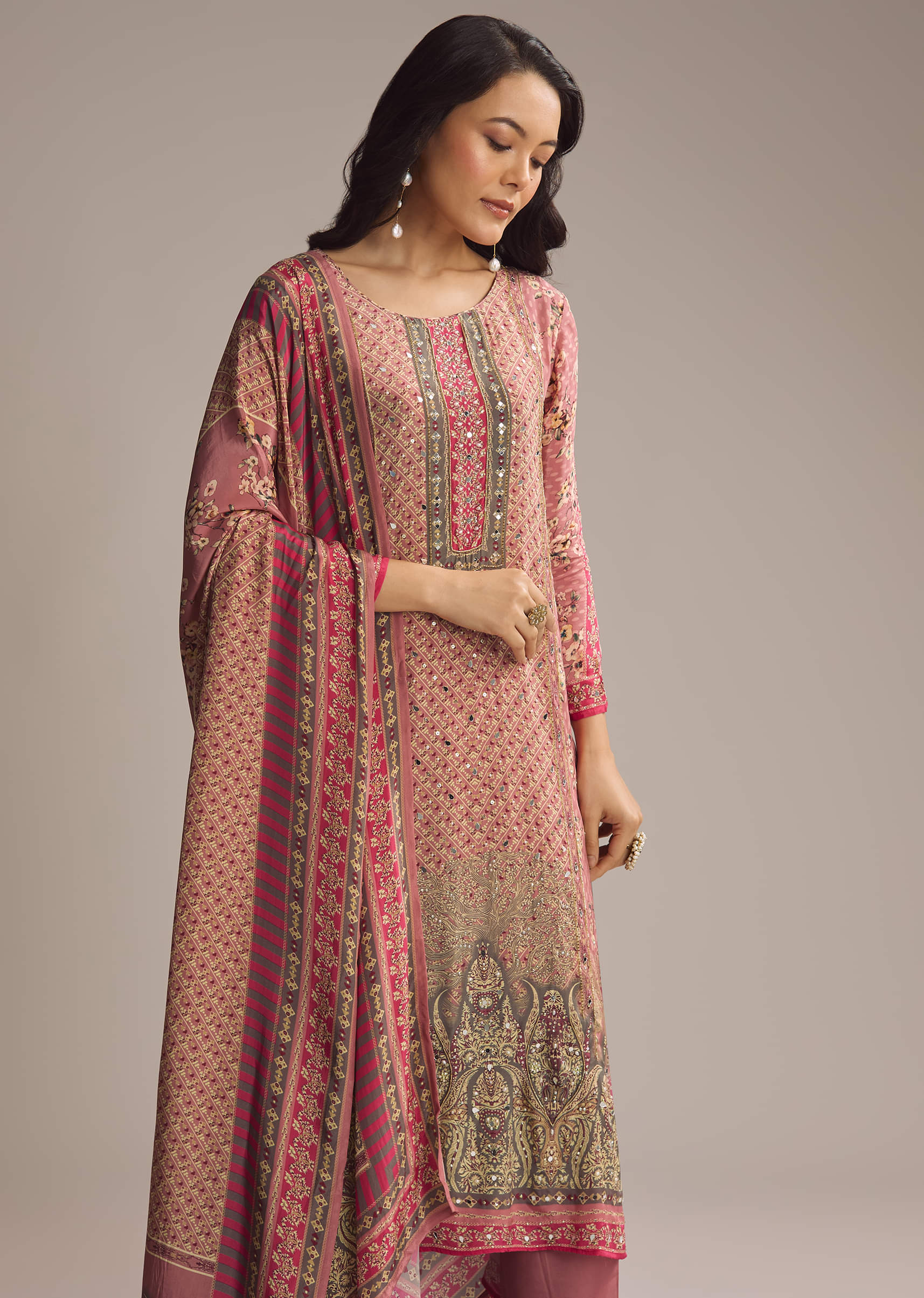 Peach Crepe Kurta Set With Floral Print - Image 4