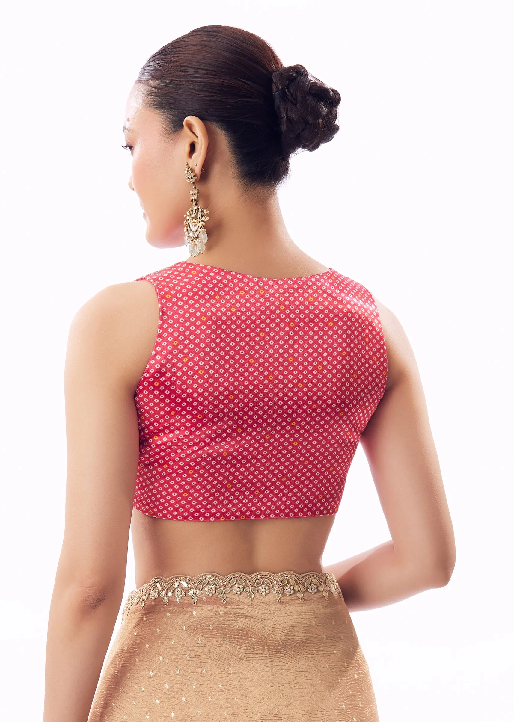 Peach Crushed Tissue Saree With Gota Zari Patchwork And Tassel Detail - Image 8