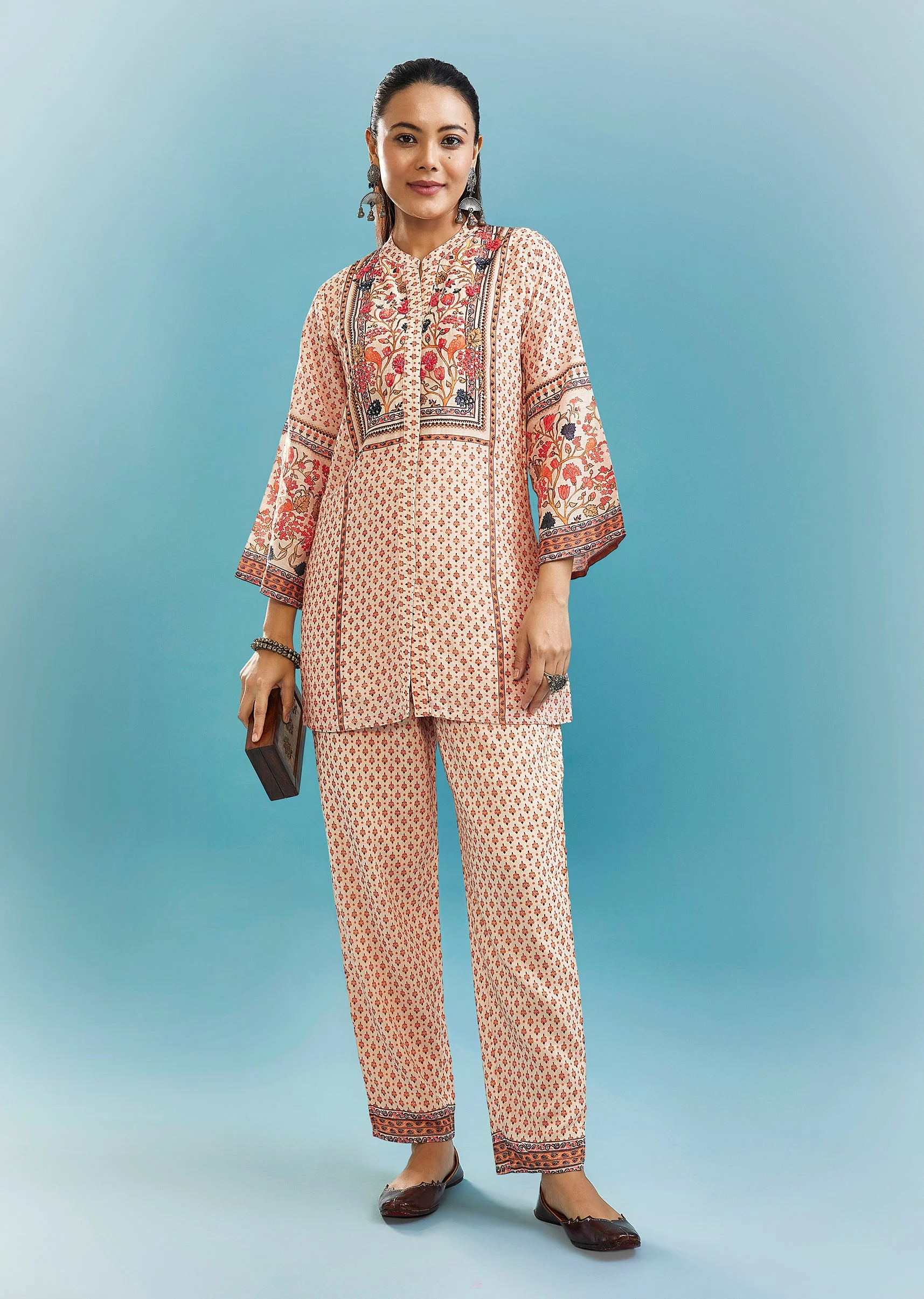 Peach Floral Co-ord Set With Cut Dana And Sequins Work - Image 3