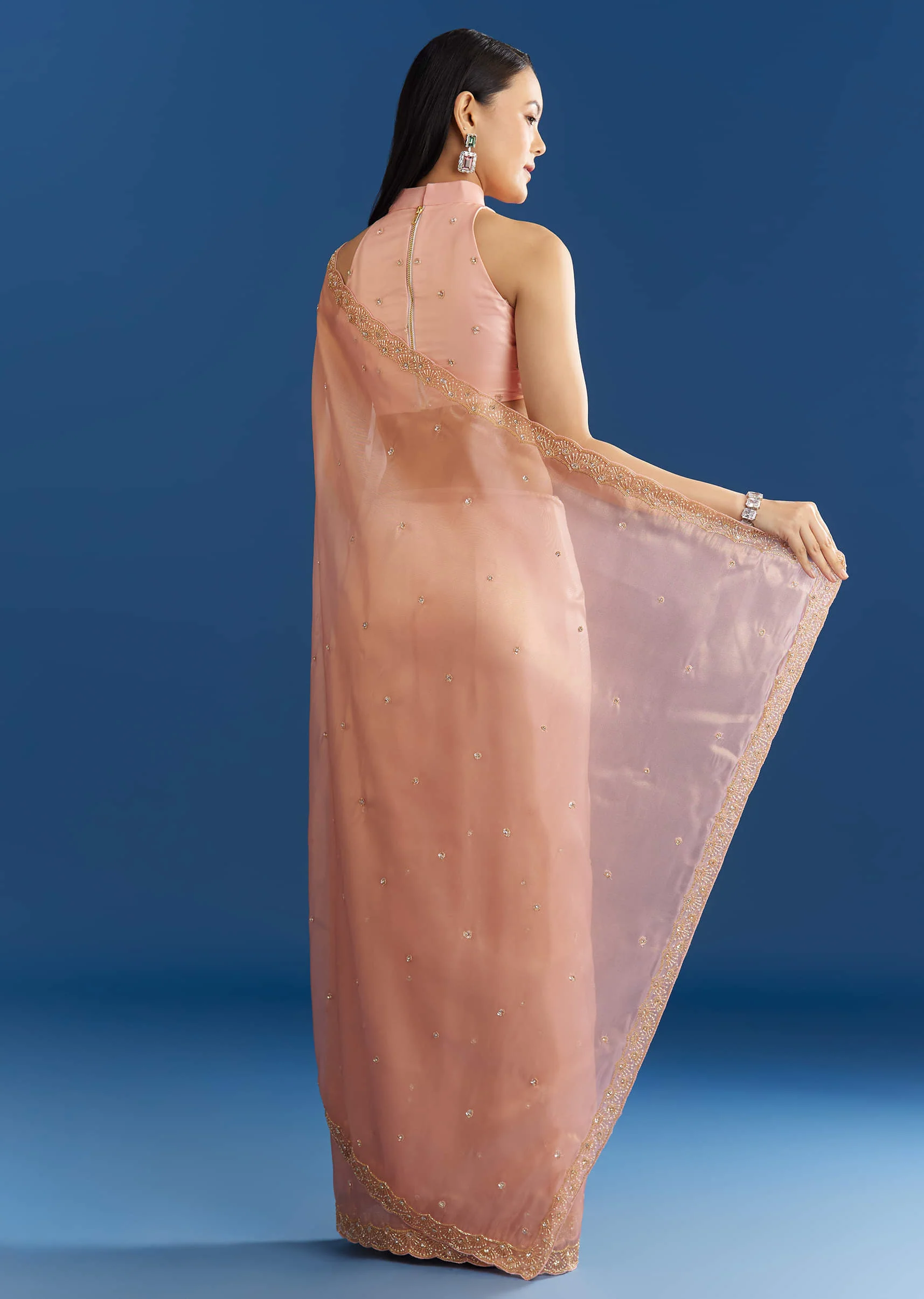 Peach Organza Tissue Saree With Scallop Edge - Image 6