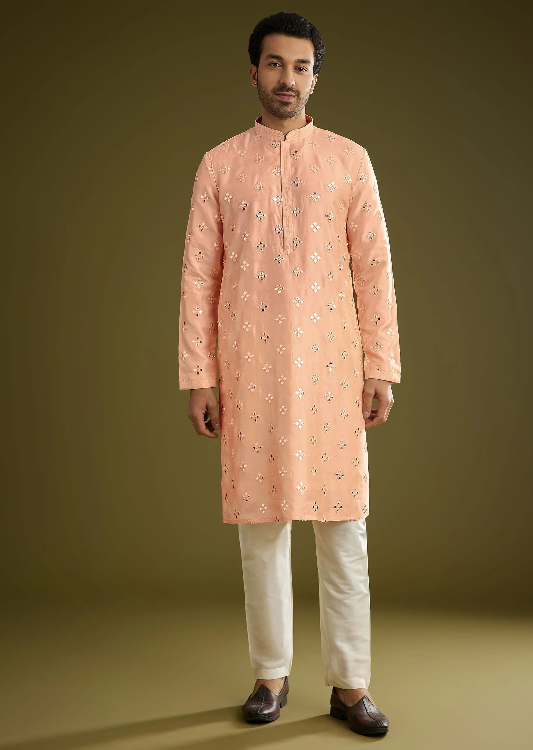 Peach Silk Blend Kurta Set With Mirror Work - Image 2