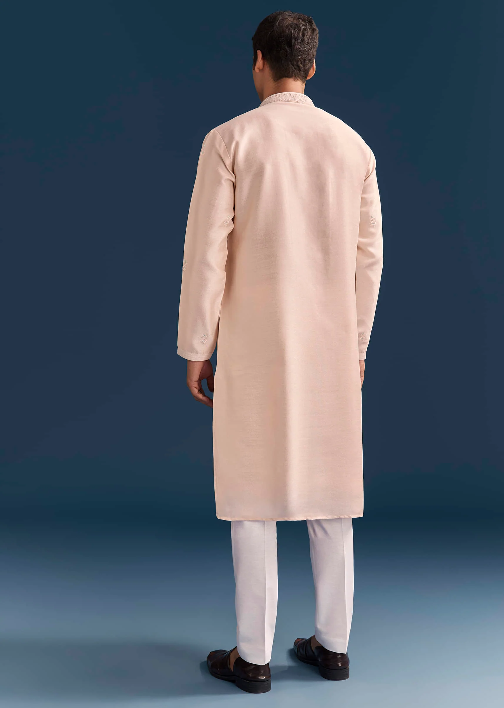 Peach Silk Kurta Set For Men With Thread And Mirror Embroidery - Image 5