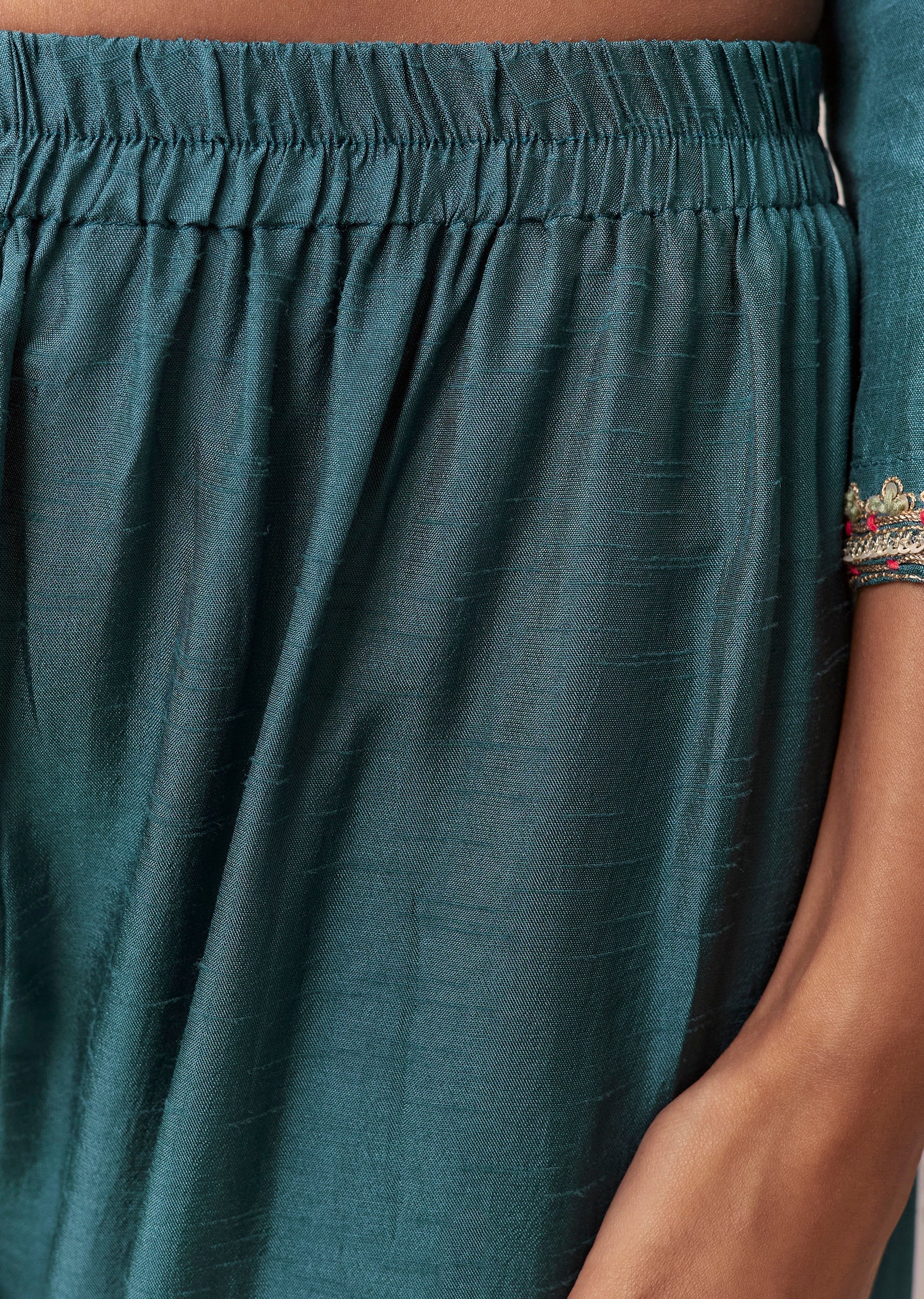 Peacock Blue Asymmetric Short Anarkali Set With Dupatta - Image 6