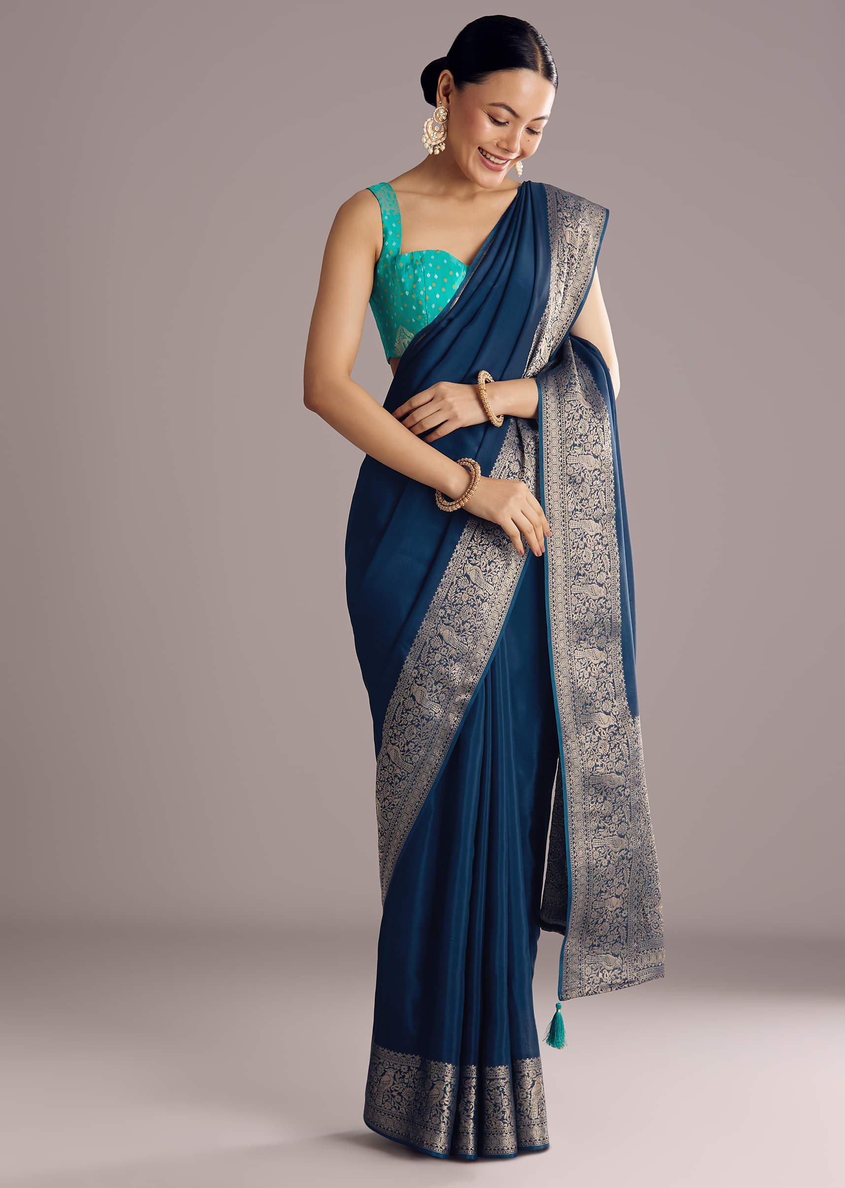 Peacock Blue Dola Silk Saree With Woven Border And Pallu - Image 5