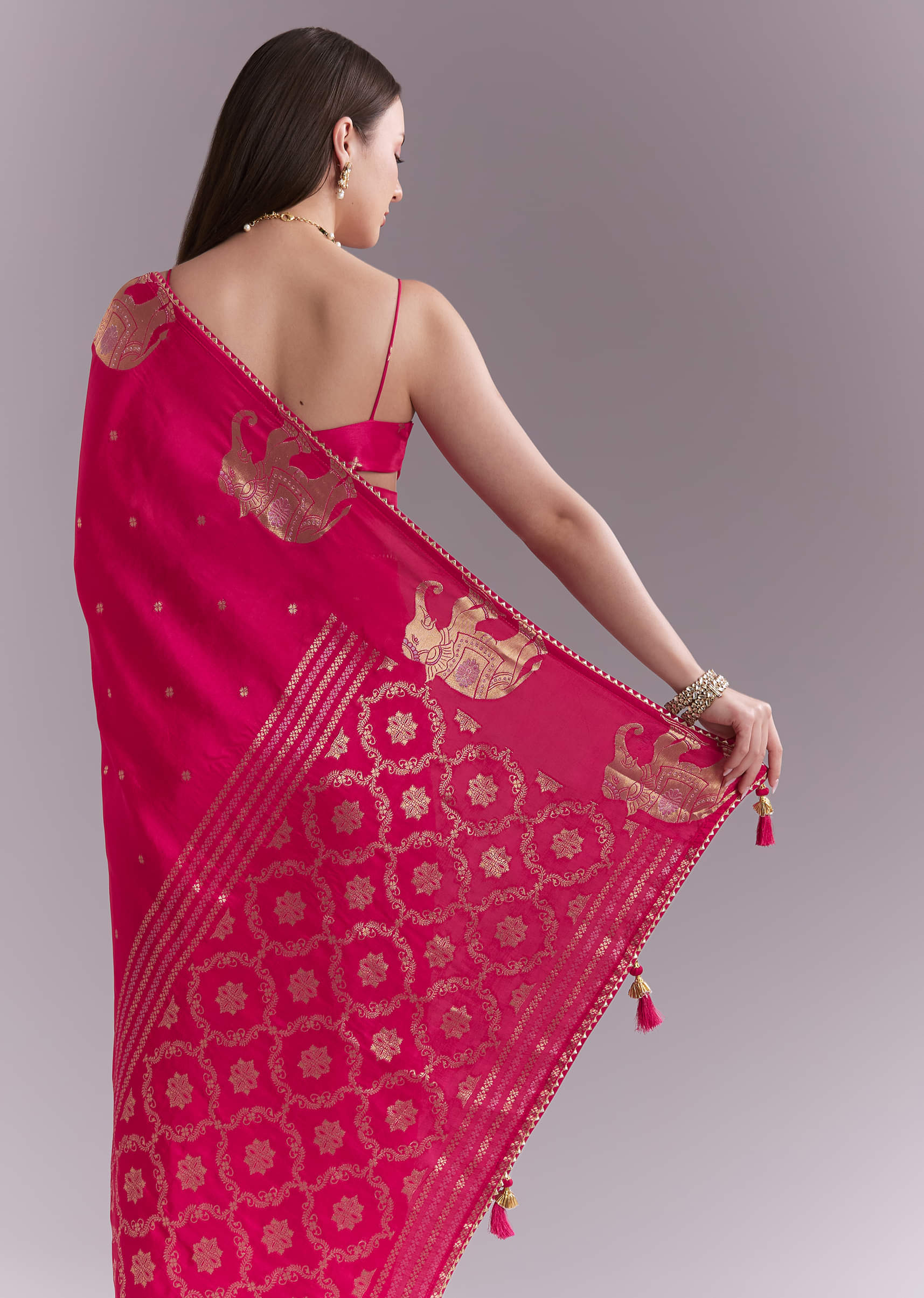 Pink Chinon Woven Saree With Elephant Motifs And Zari Work - Image 6