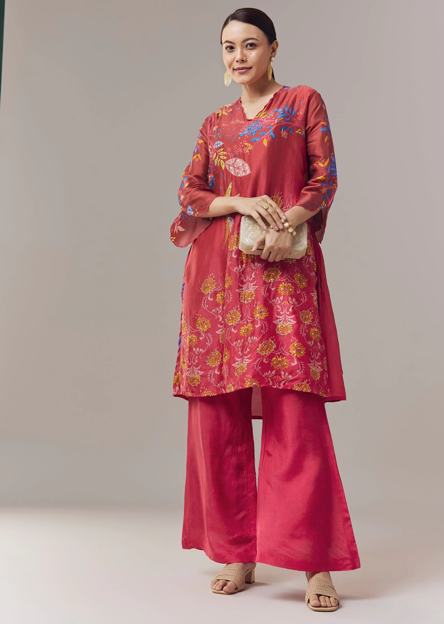 Pink Coord Set Kurti In Floral Print With Beads Zari And Sequins Work - Image 3