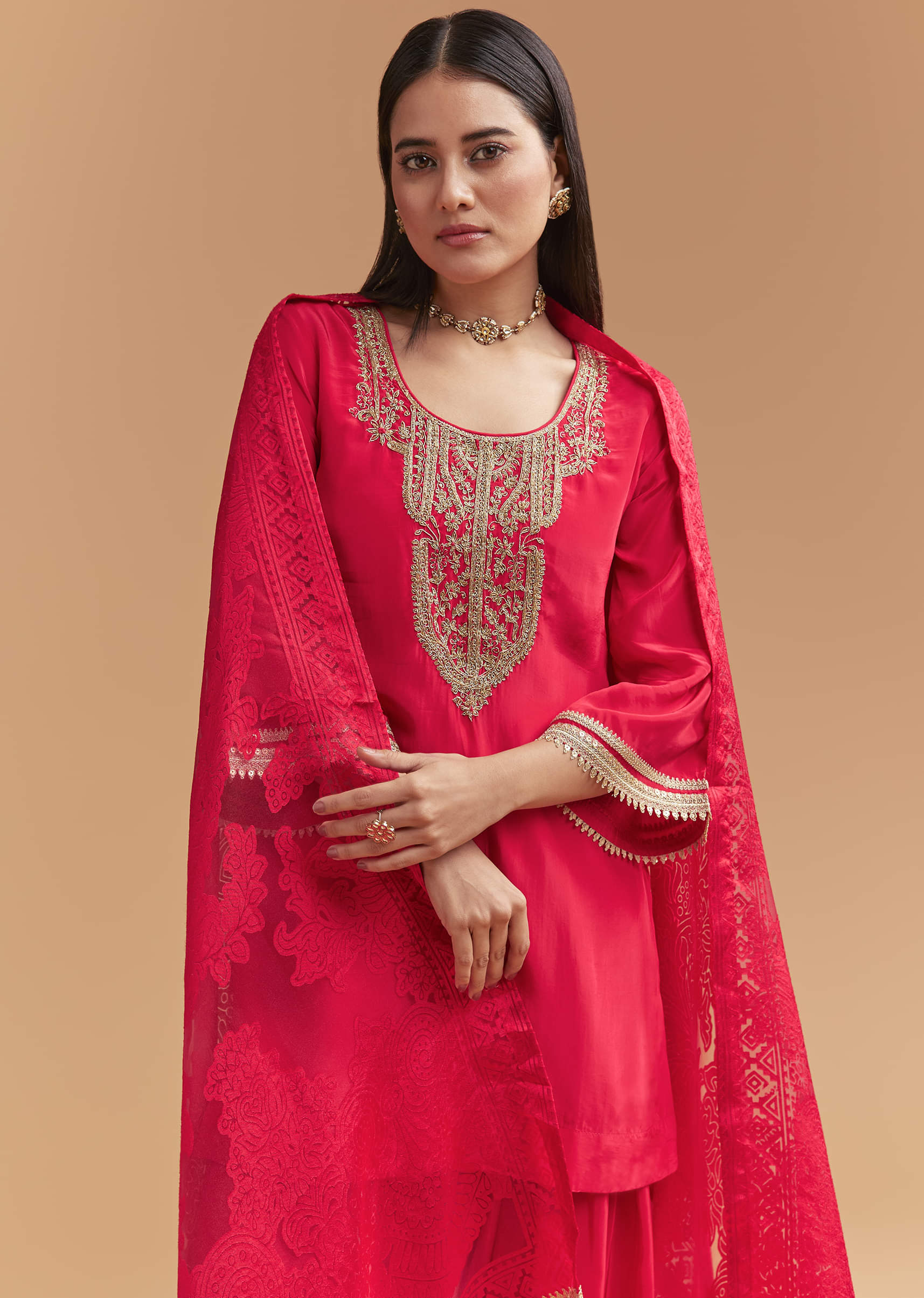 Pink Crepe Kurta Set With Heavy Zardosi Work - Image 4