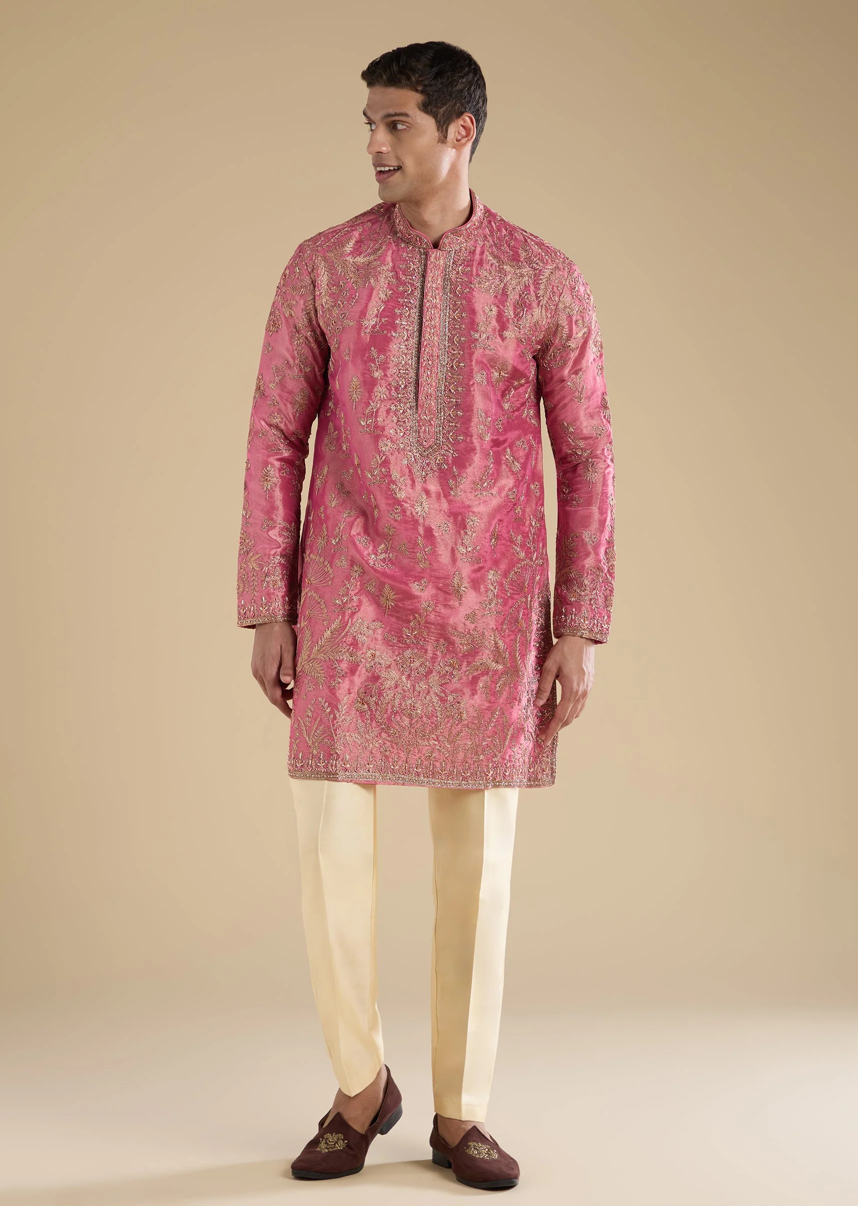 Pink Embellished Tissue Kurta Set With Pants - Image 3