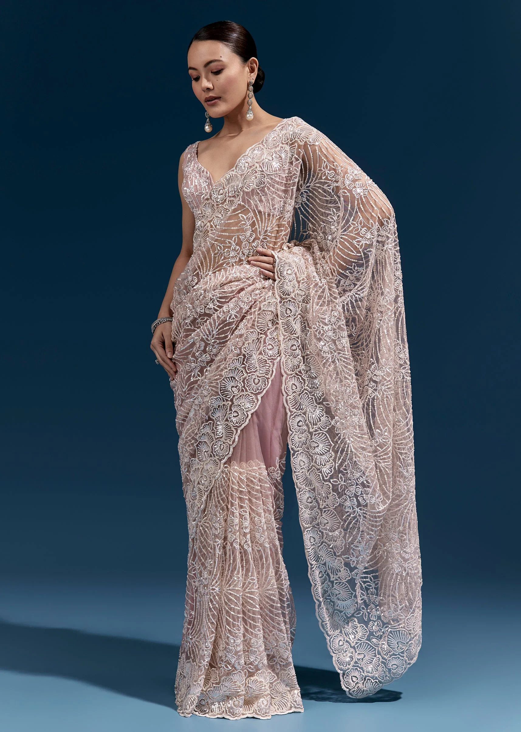 Pink Heavy Embroidered Net Saree With Cutwork Border And Floral Jaal - Image 3