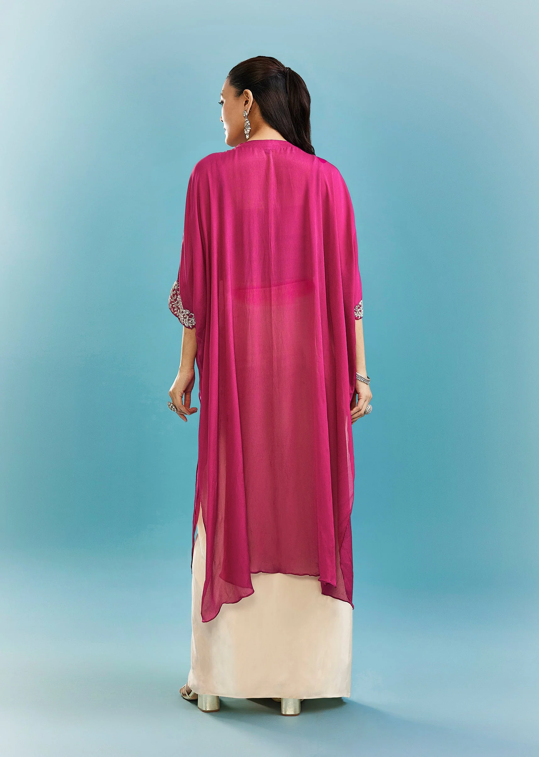 Pink Indo-Western Drape Skirt Set With Cut Dana And Beads Work Cape - Image 5