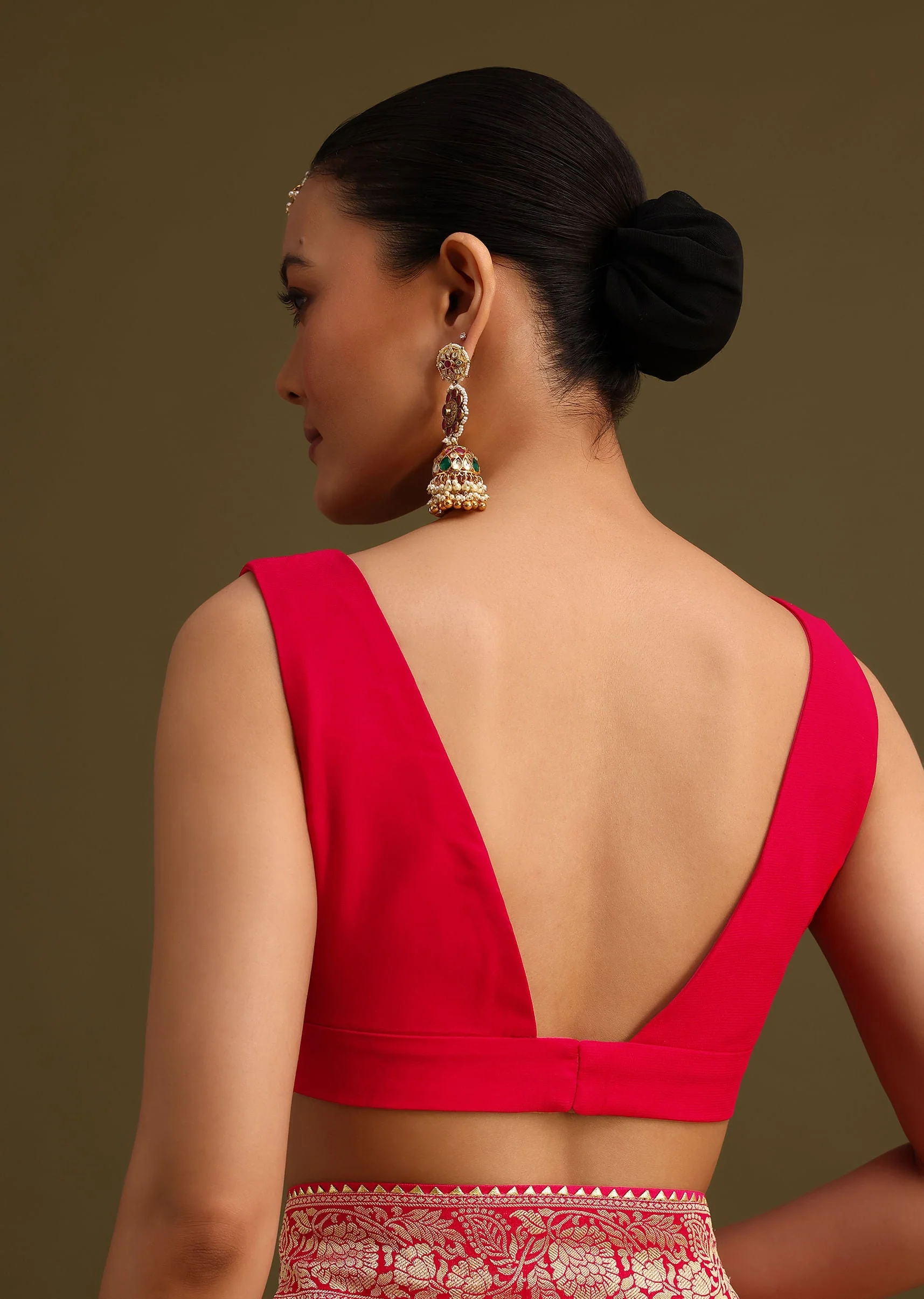 Pink Khaddi Georgette Saree With Gotta Patti Border And Unstitched Blouse - Image 8