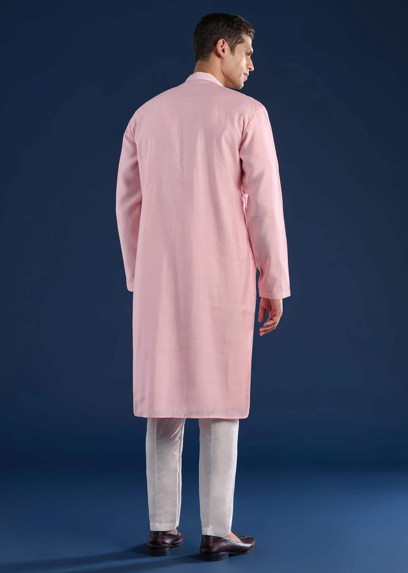 Pink Kurta Set For Men - Image 5