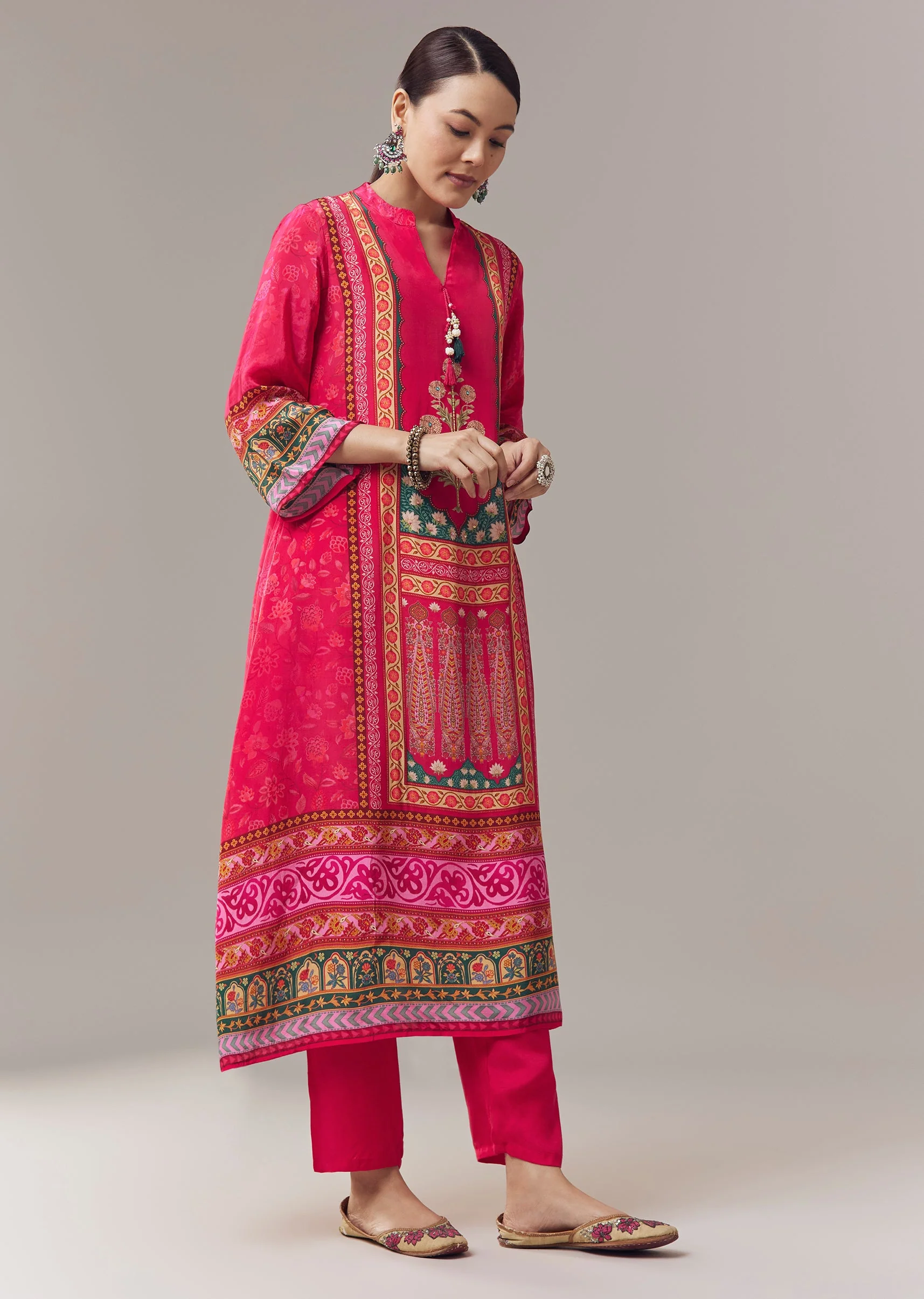 Pink Kurta Set In Floral Print With Stone And Beads Work And Dupatta - Image 3