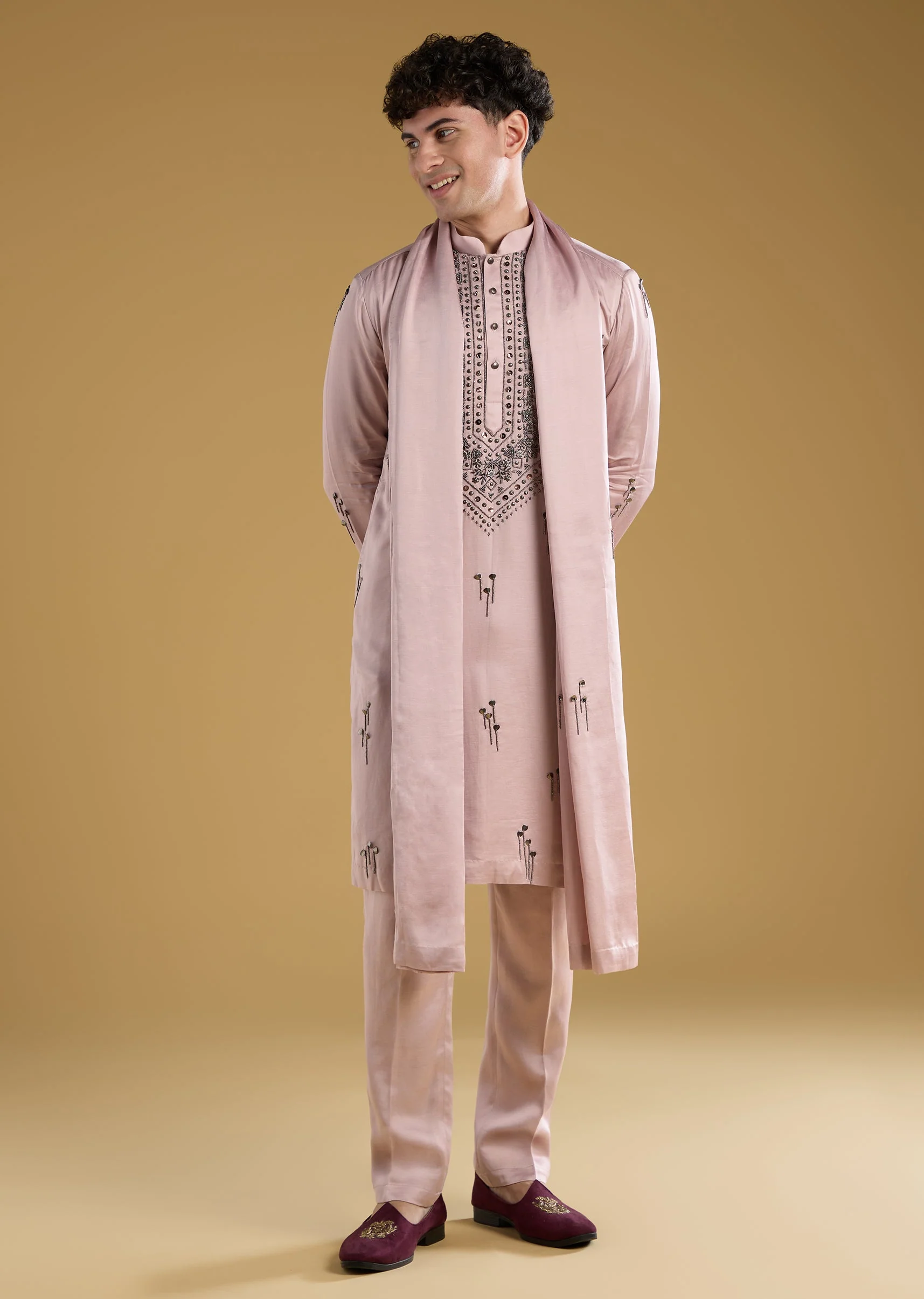Pink Mens Kurta Set With Thread Metal And Beads Detail - Image 4