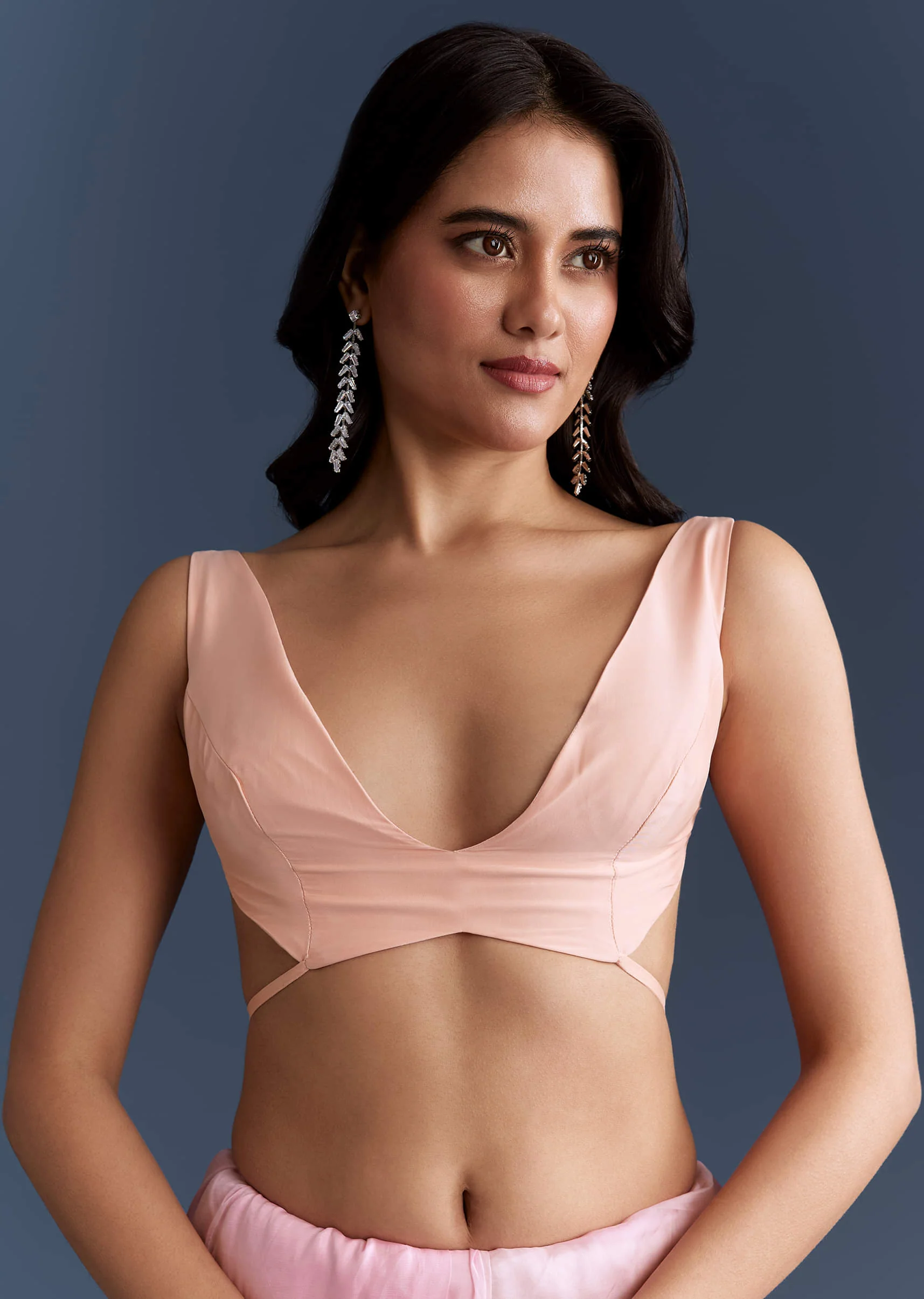 Pink Organza Saree With Cutdana And Sequins Work - Image 8