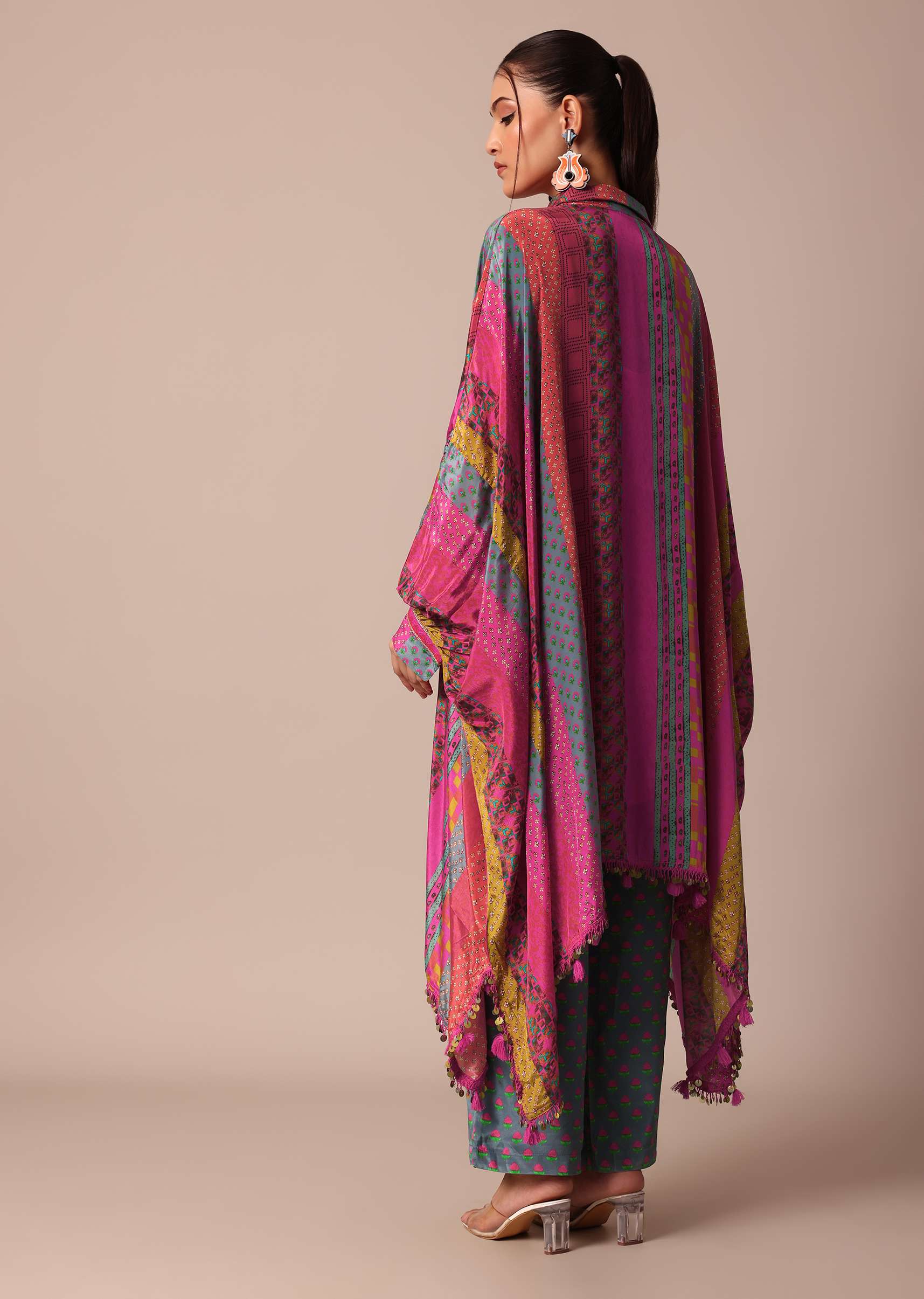 Pink Printed Kaftaan Set With Metal Coins Detailing - Image 4