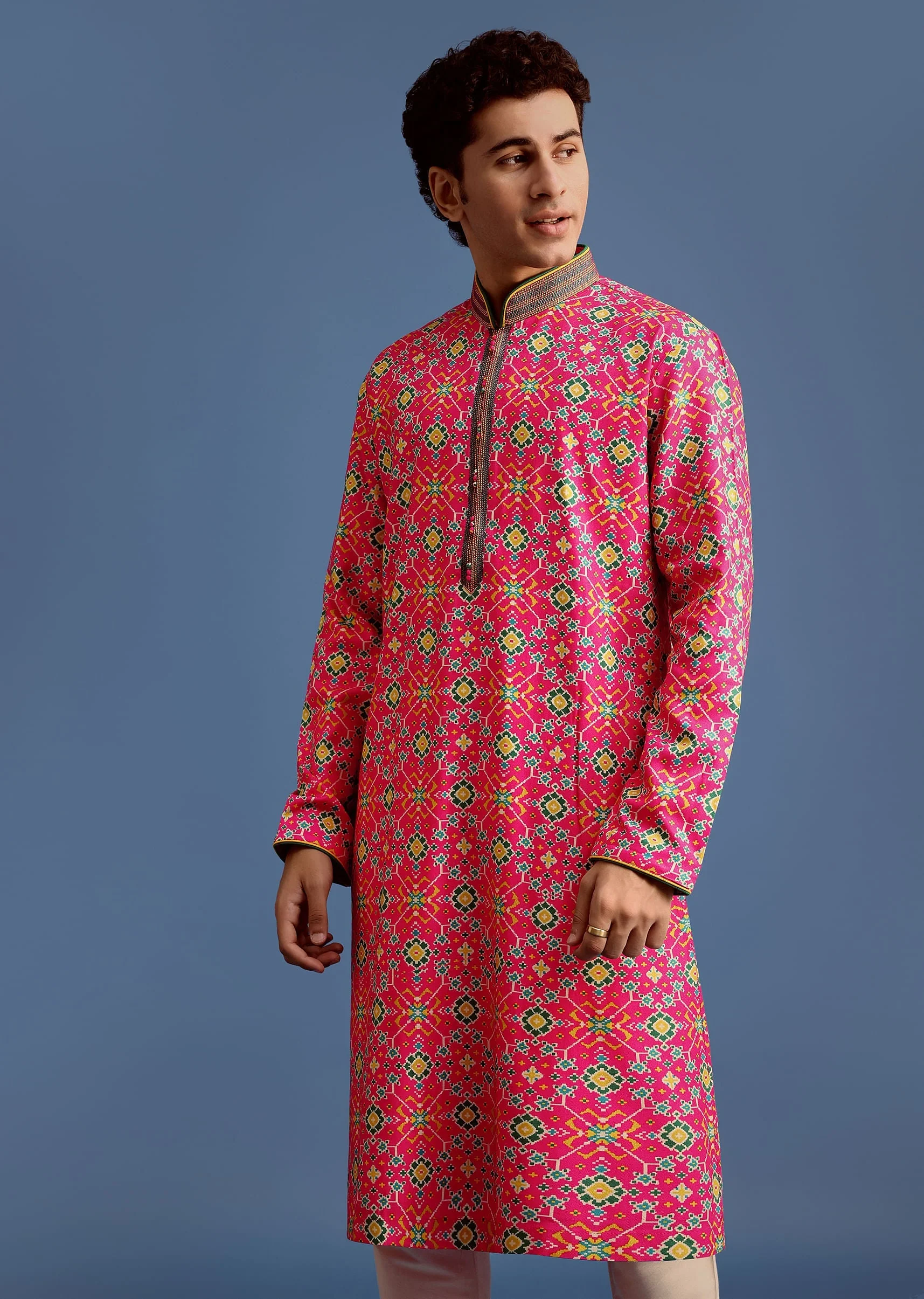 Pink Printed Pashmina Kurta Set For Men - Image 4
