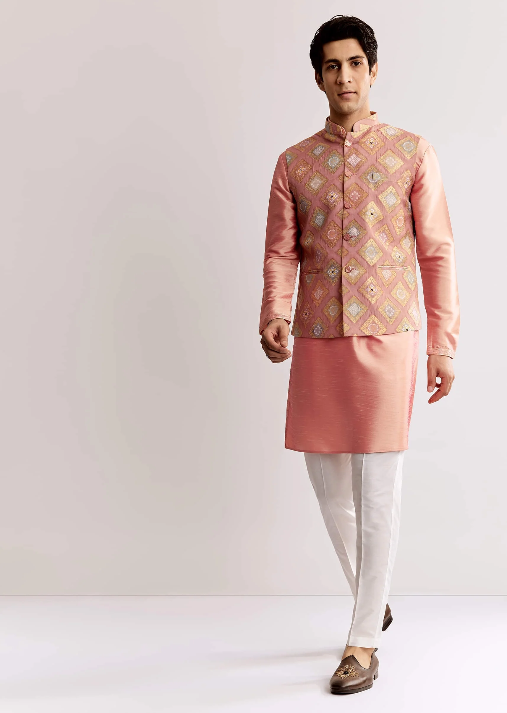 Pink Silk Kurta Jacket Set With Geometric Print - Image 4
