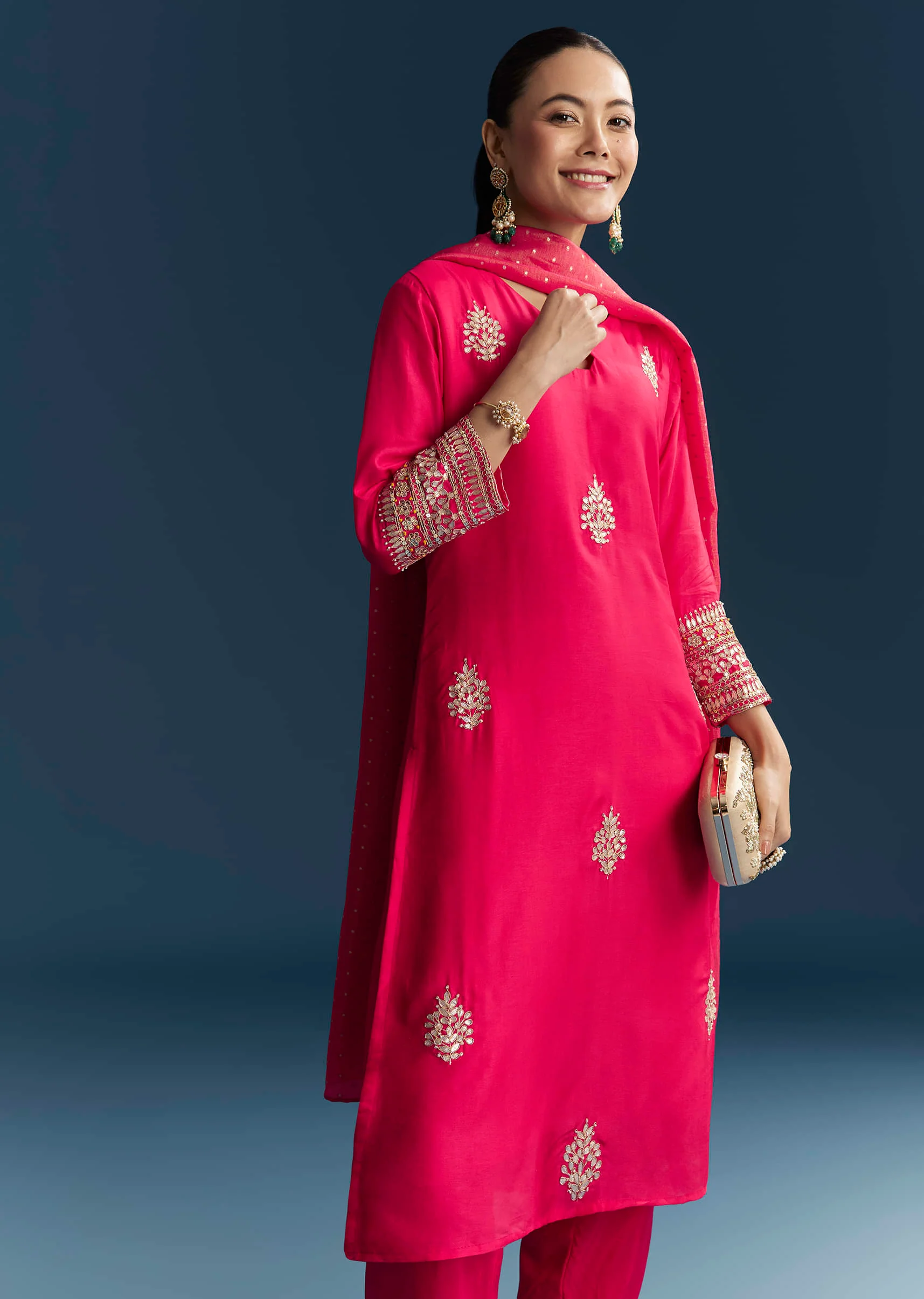Pink Silk Kurta Set With Gotta Work - Image 4