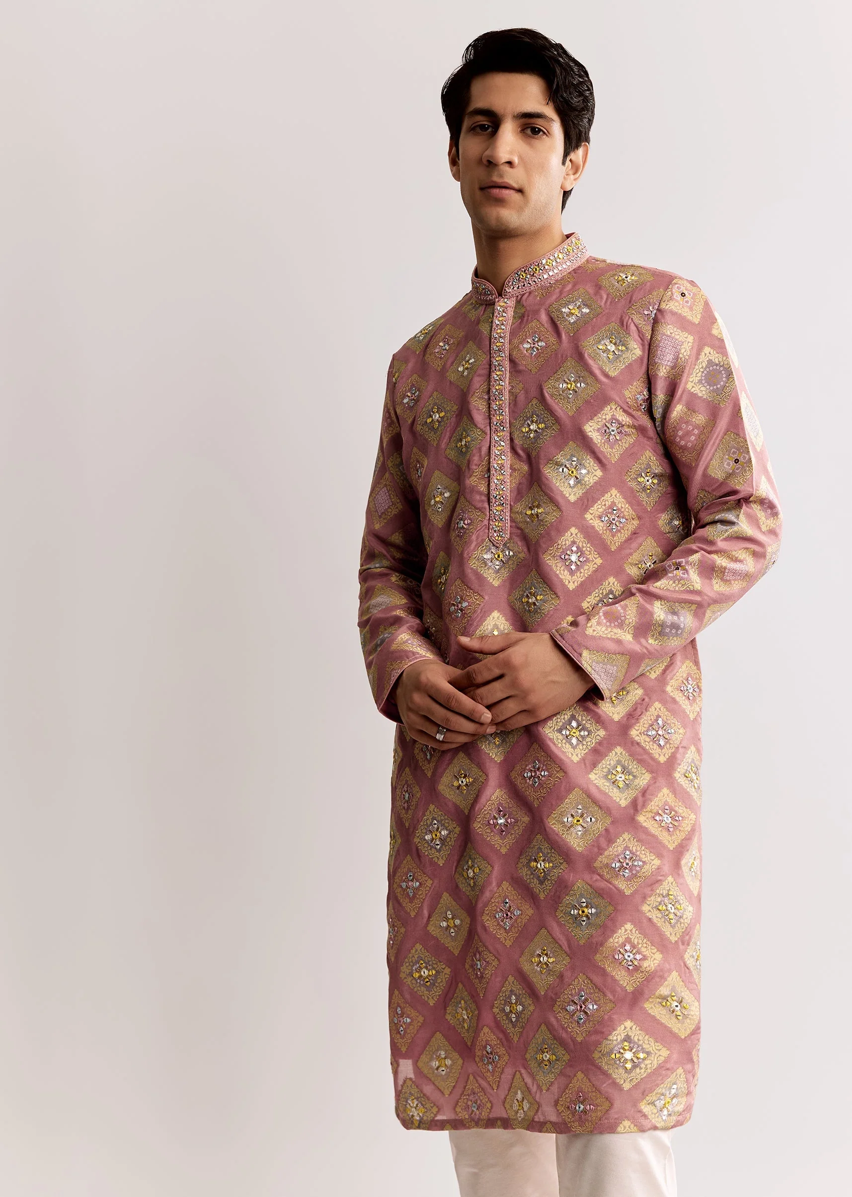 Pink Silk Kurta Set With Mirror Geometric Print - Image 3