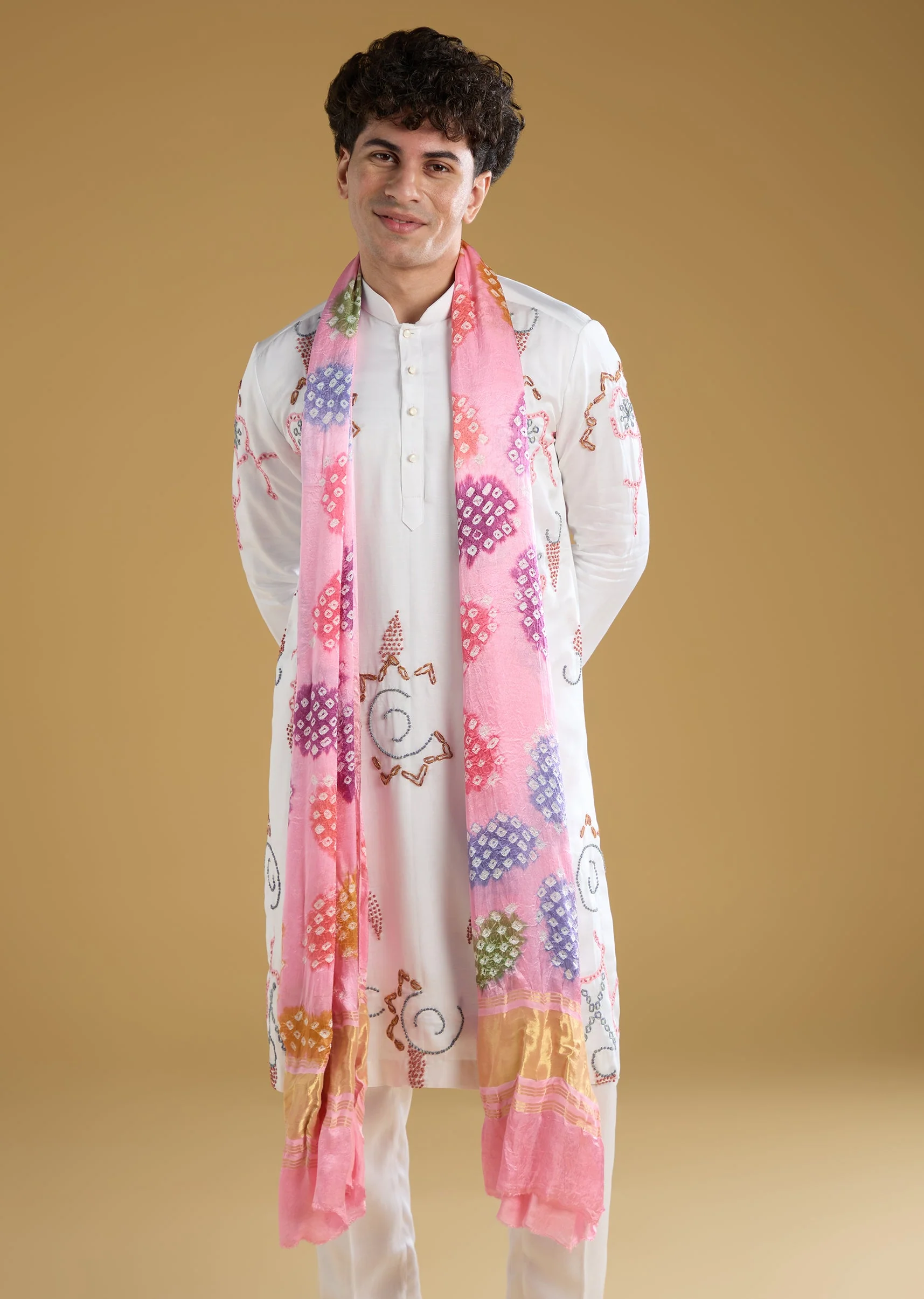Pink Silk Kurta Set With Thread Detail Work - Image 4