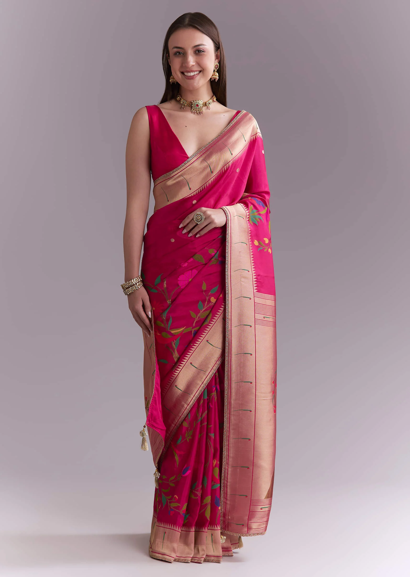 Pink Silk Muniya Paithani Saree With Multicolour Floral Motifs - Image 11
