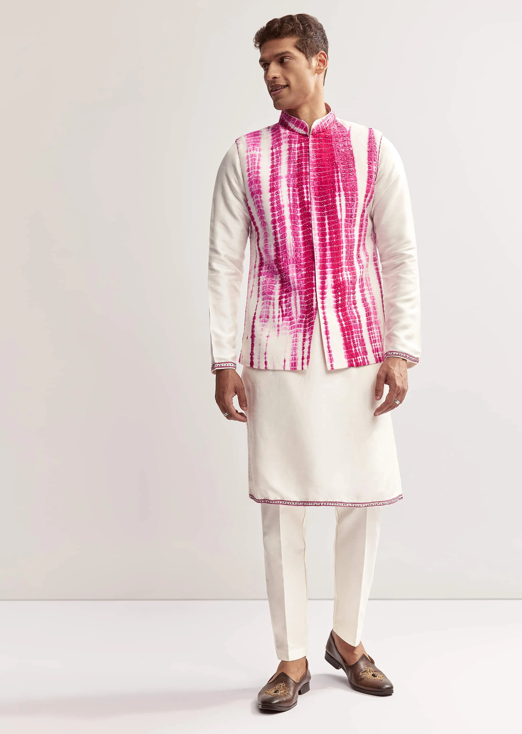 Pink Silk Tie-Dye Kurta Jacket Set For Men With Sequin Work - Image 2
