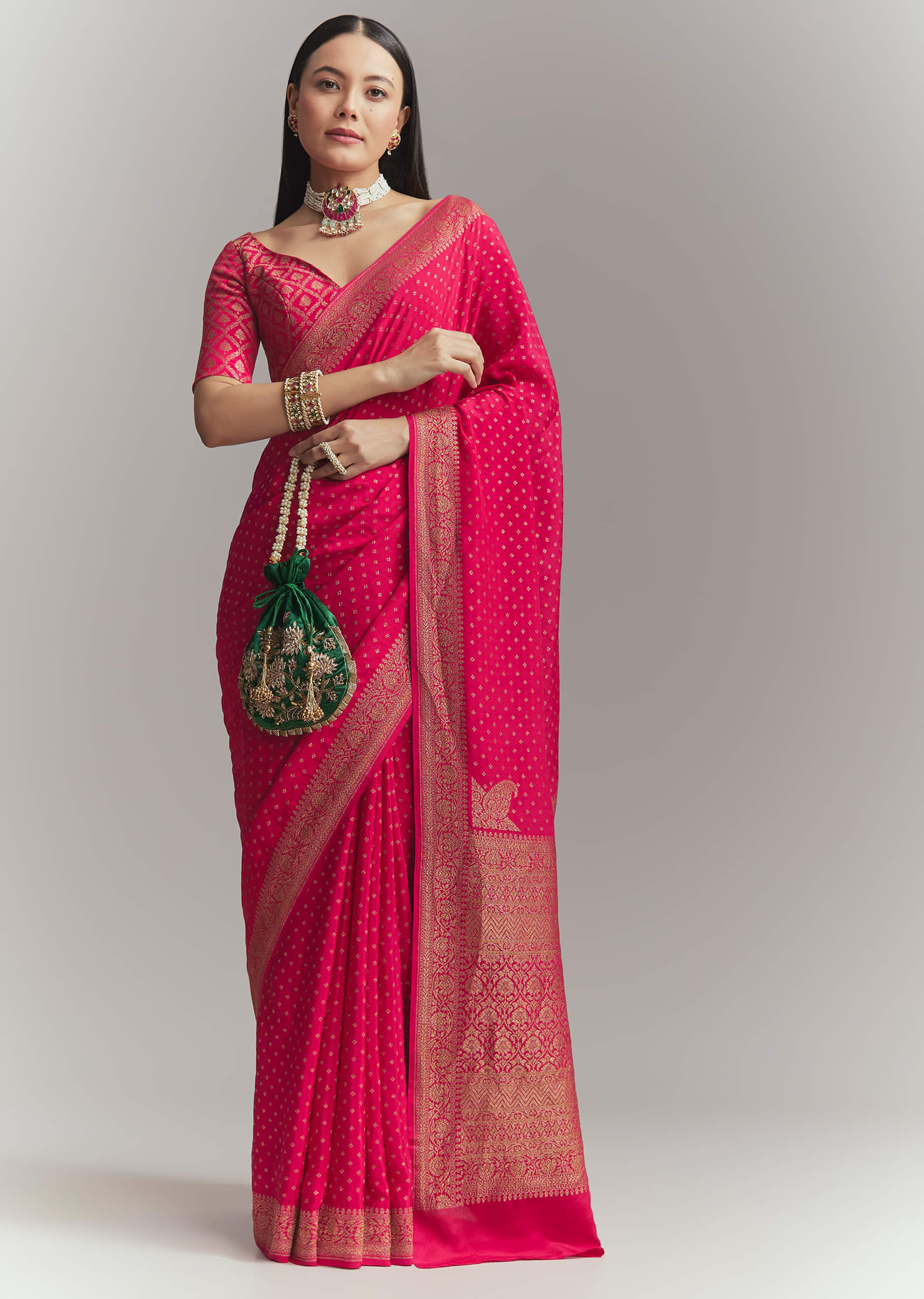 Pink Silk Woven Saree With Zari Weave - Image 10