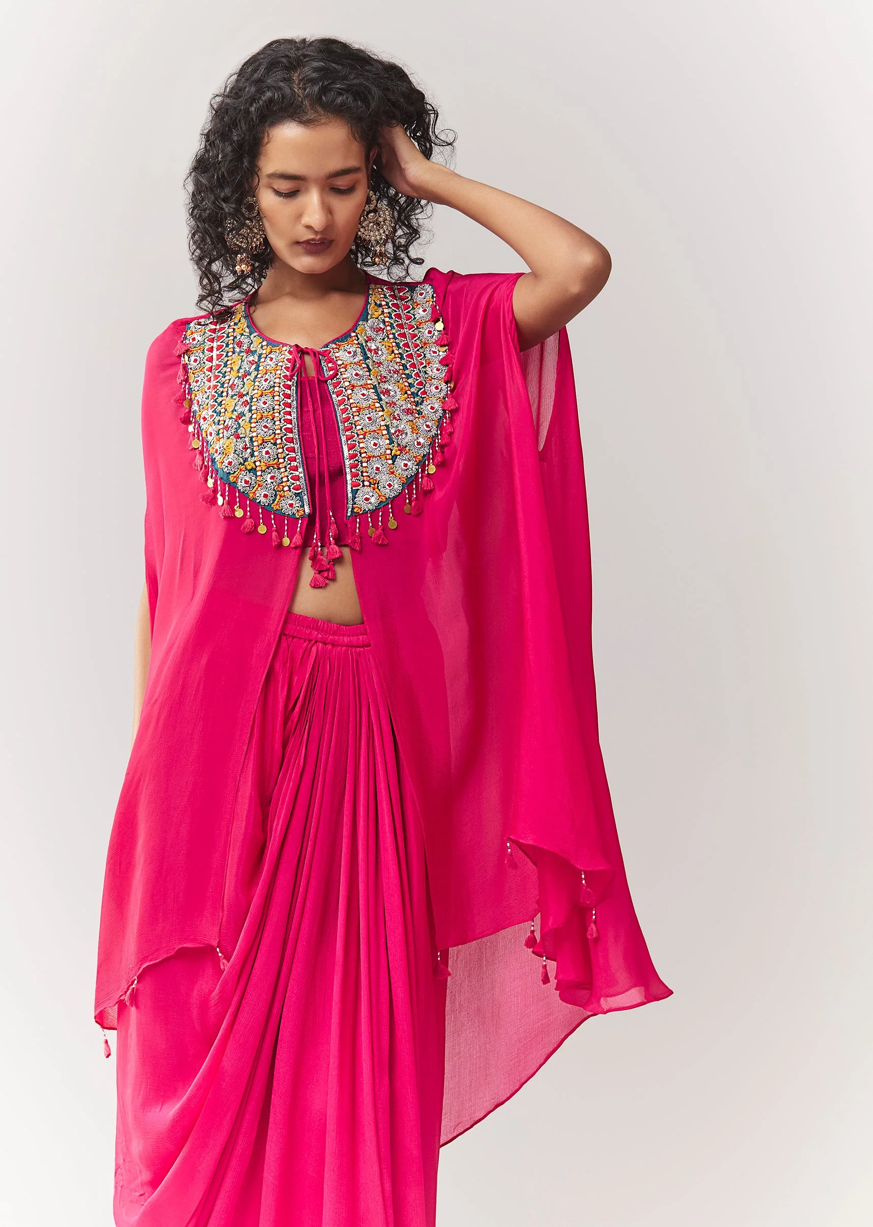 Pink Thread And Silver Zardosi Cape Set With Skirt - Image 4
