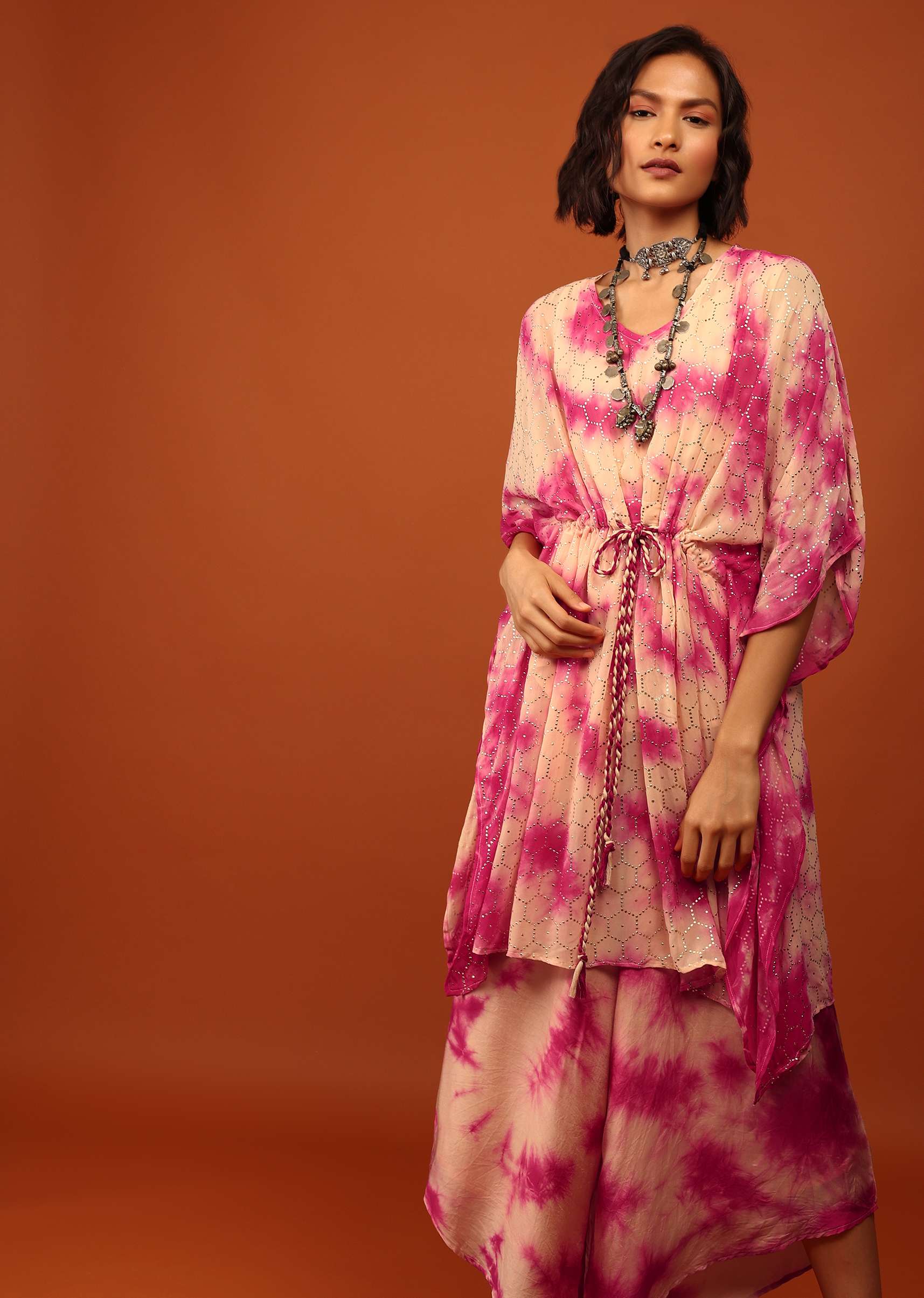 Candy Pink Tie Dye Kaftan Set In V Neckline With A Tie-Up Tassel Dori At The Front - Image 5