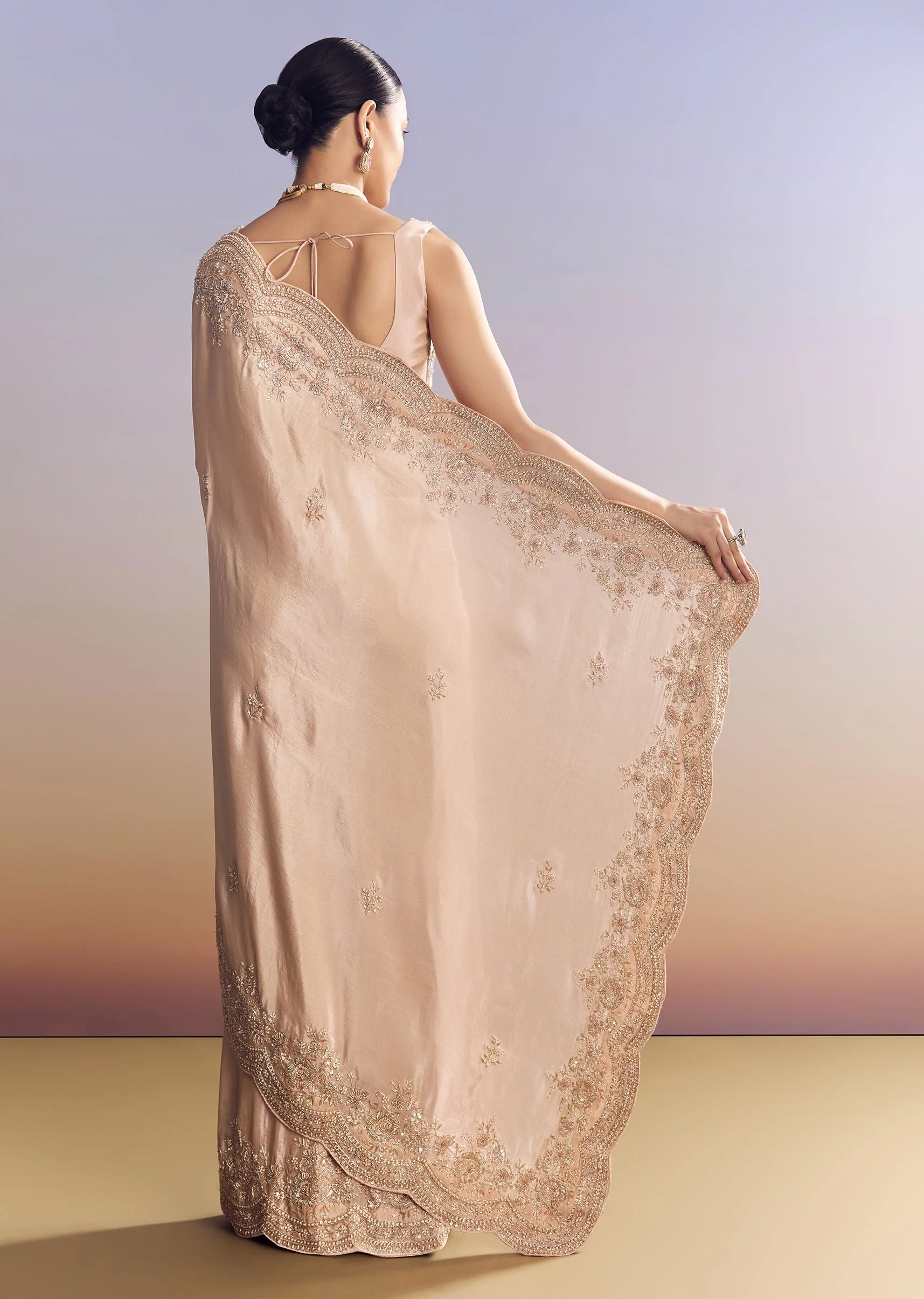 Pink Tissue Saree With Scallop Border - Image 6