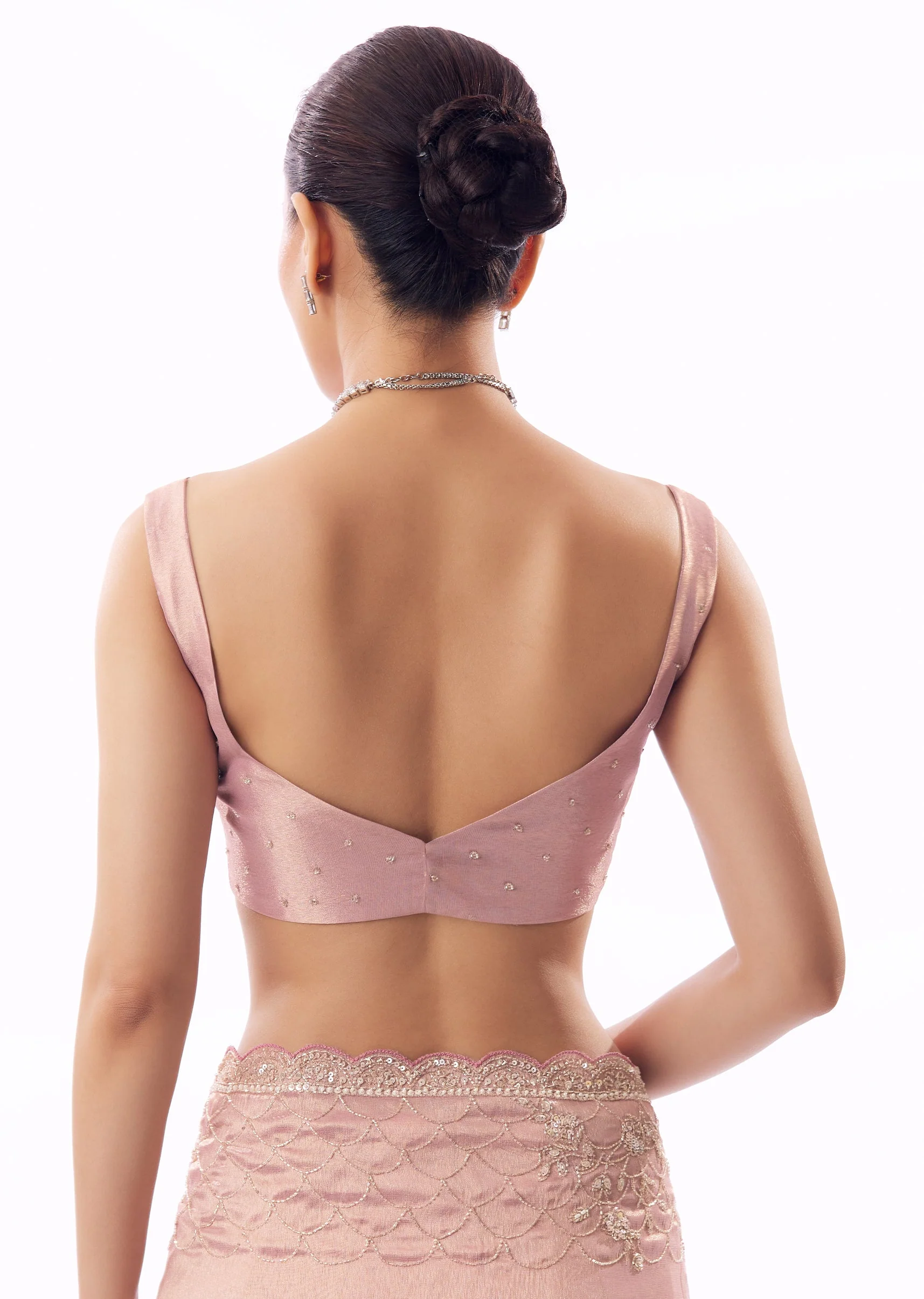 Pink Tissue Saree With Scallop Border And Floral Cutdana Embroidery - Image 8