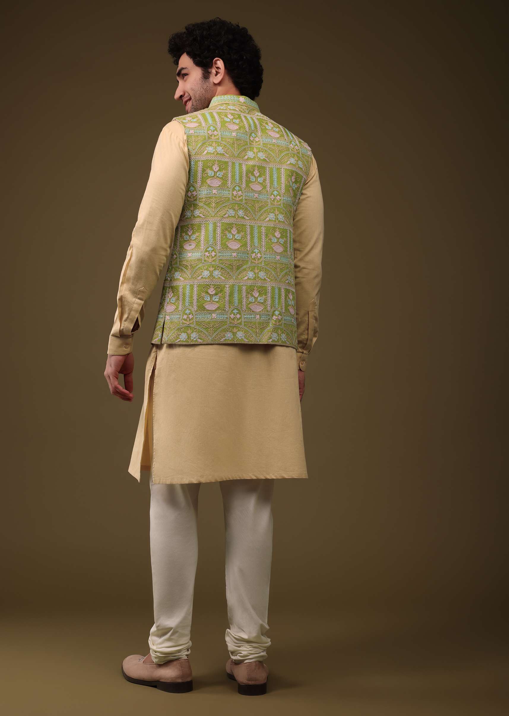 Pista Green Jacket Kurta Set In Viscose With Threadwork - Image 5