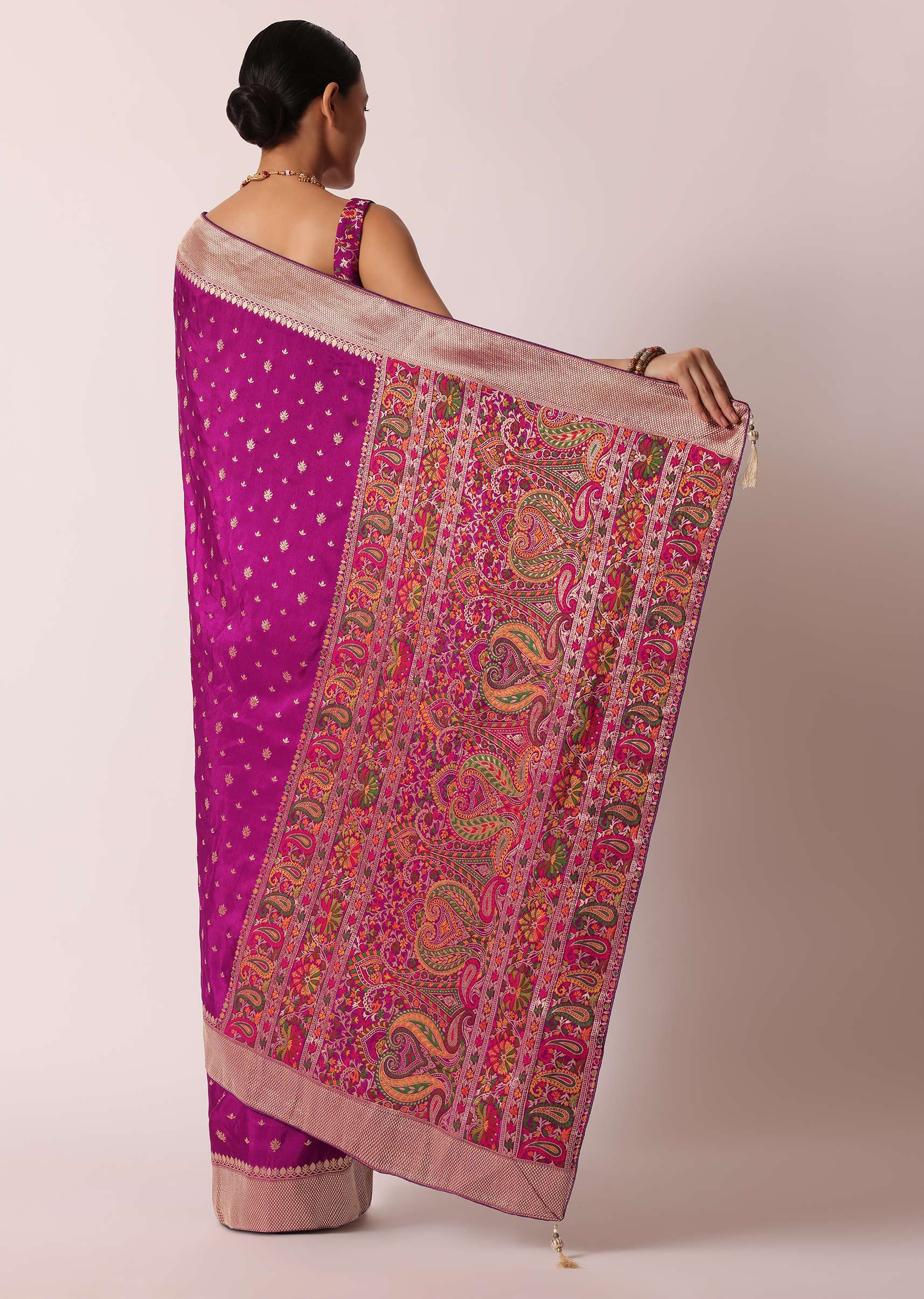 Purple Banarasi Silk Handloom Saree With Woven Motifs And Unstitched Blouse Piece - Image 4