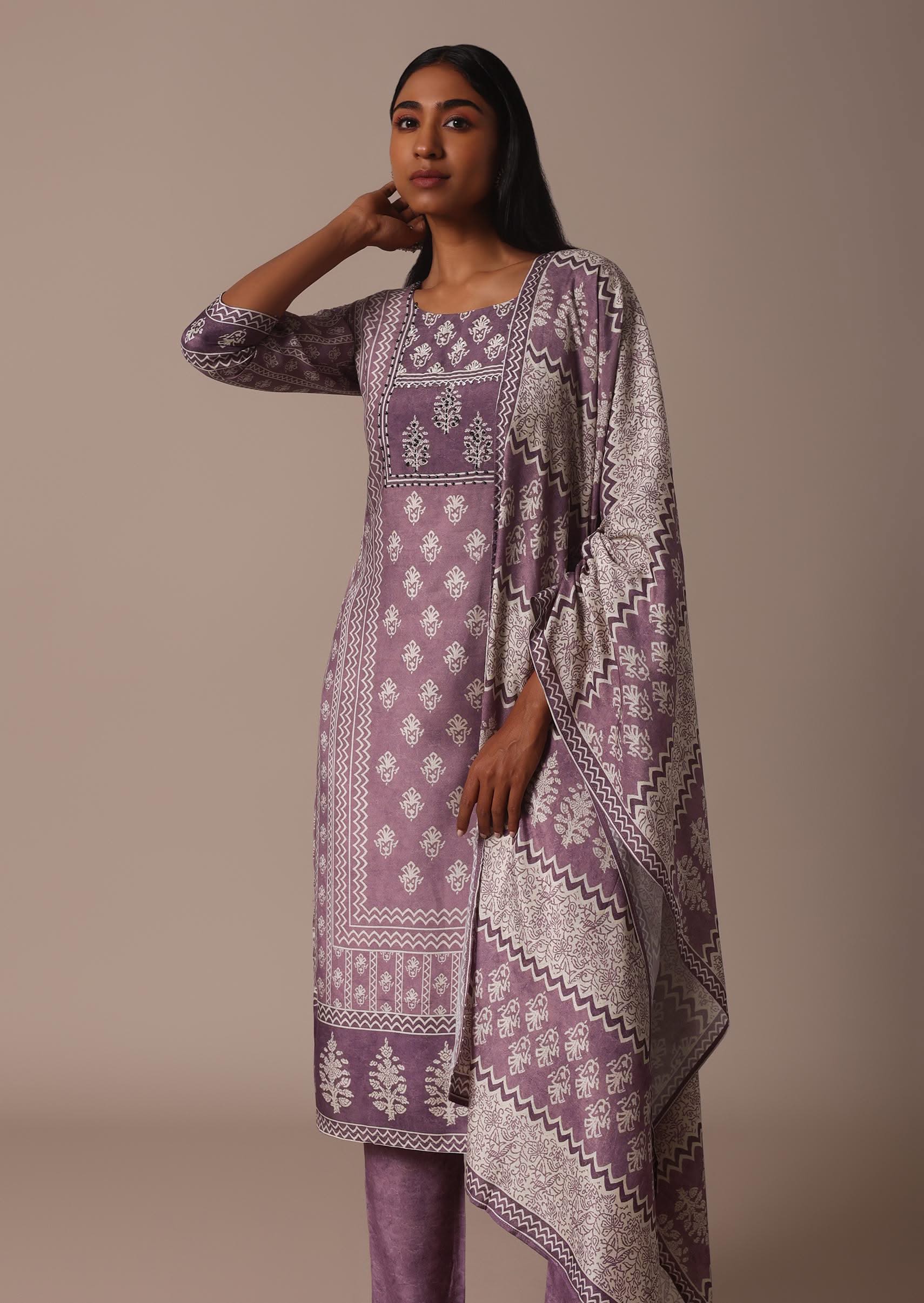 Purple Crepe Printed Kurti Pant Set With Cutdana Detail - Image 4
