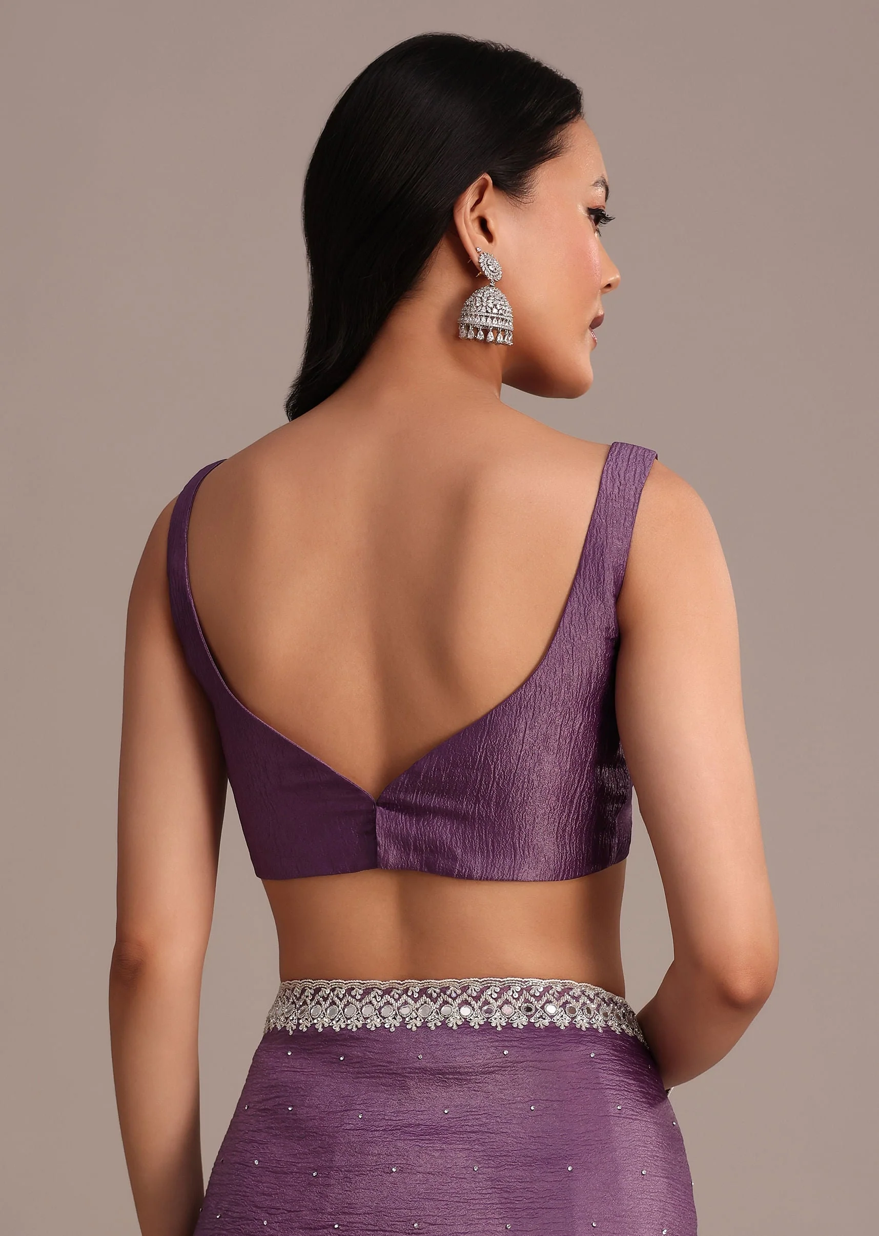 Purple Crushed Tissue Saree With Mirror And Cutdana Embellished Border - Image 8