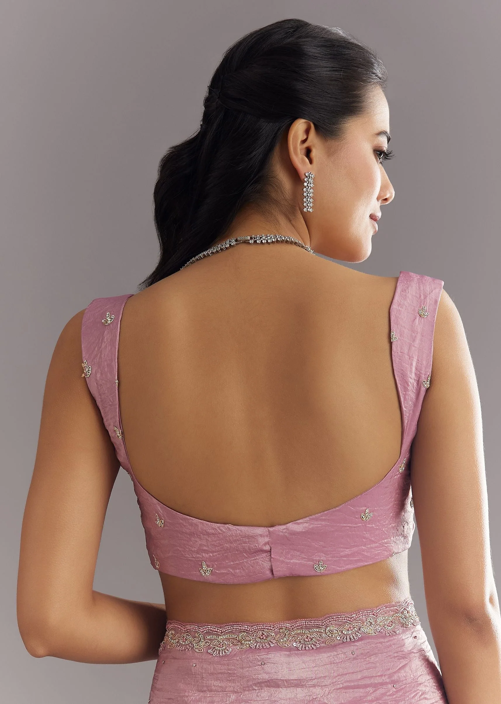 Purple Crushed Tissue Saree With Stone Embellishment And Embroidered Border - Image 8