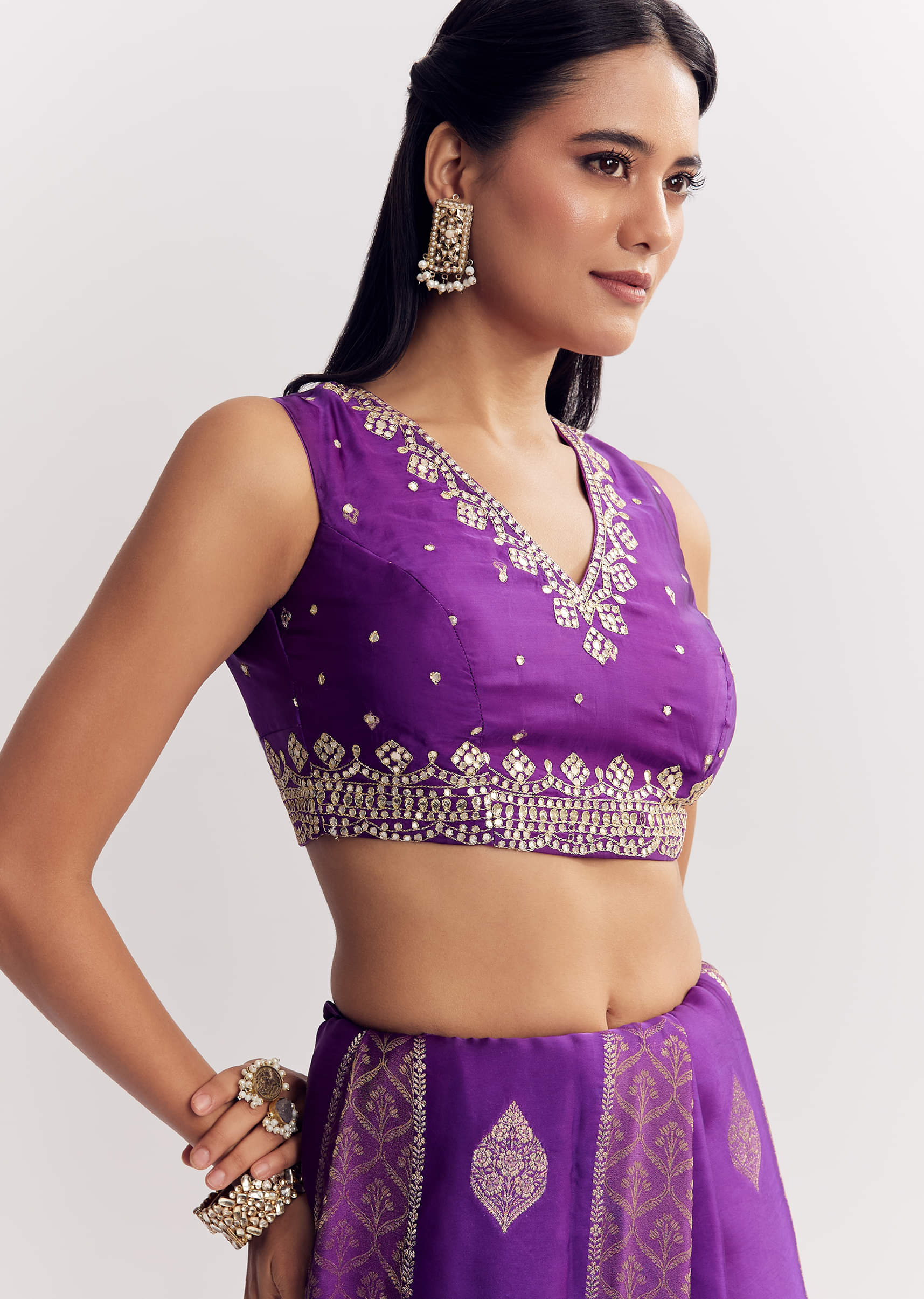 Purple Dola Silk Saree With Gota Patti Motif And Embroidered Blouse - Image 7