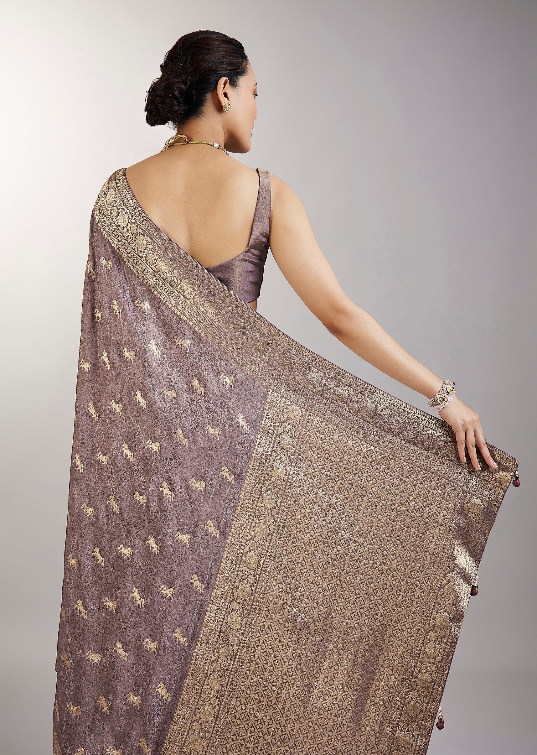 Purple Dola Silk Zari Butti Woven Saree - Image 6