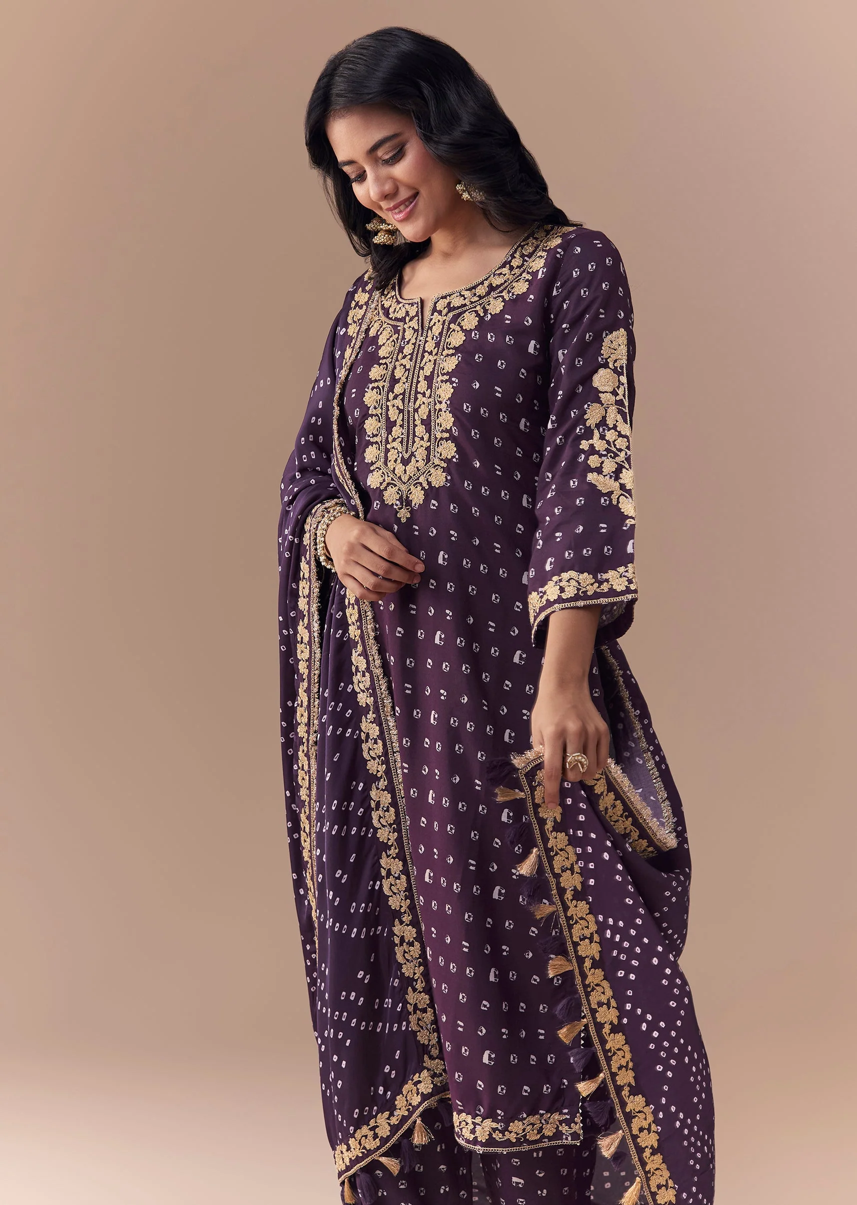 Purple Embellished Silk Bandhani Print Kurta Set - Image 4
