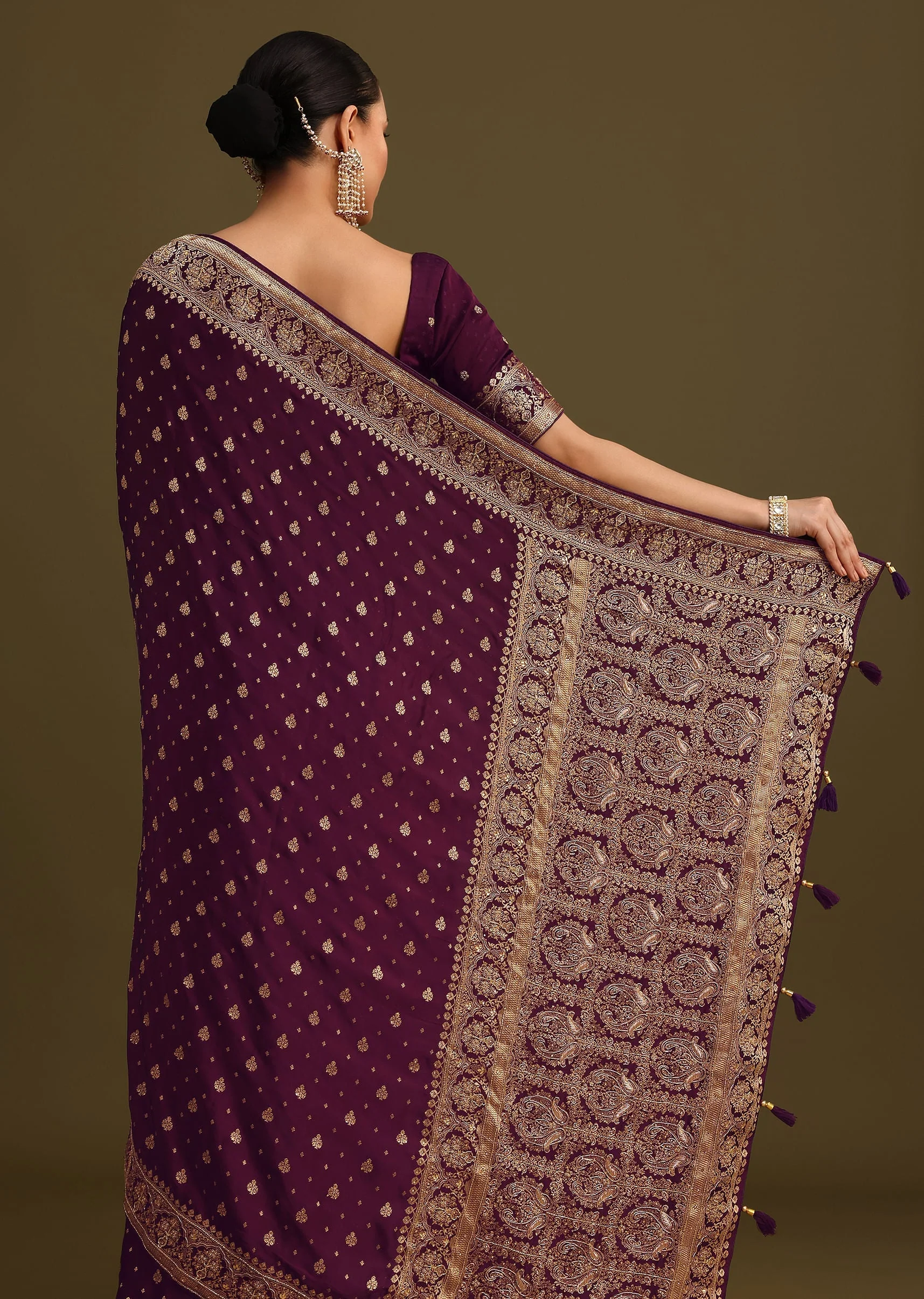 Purple Embroidered Saree With Zardosi Work And Unstitched Blouse - Image 6