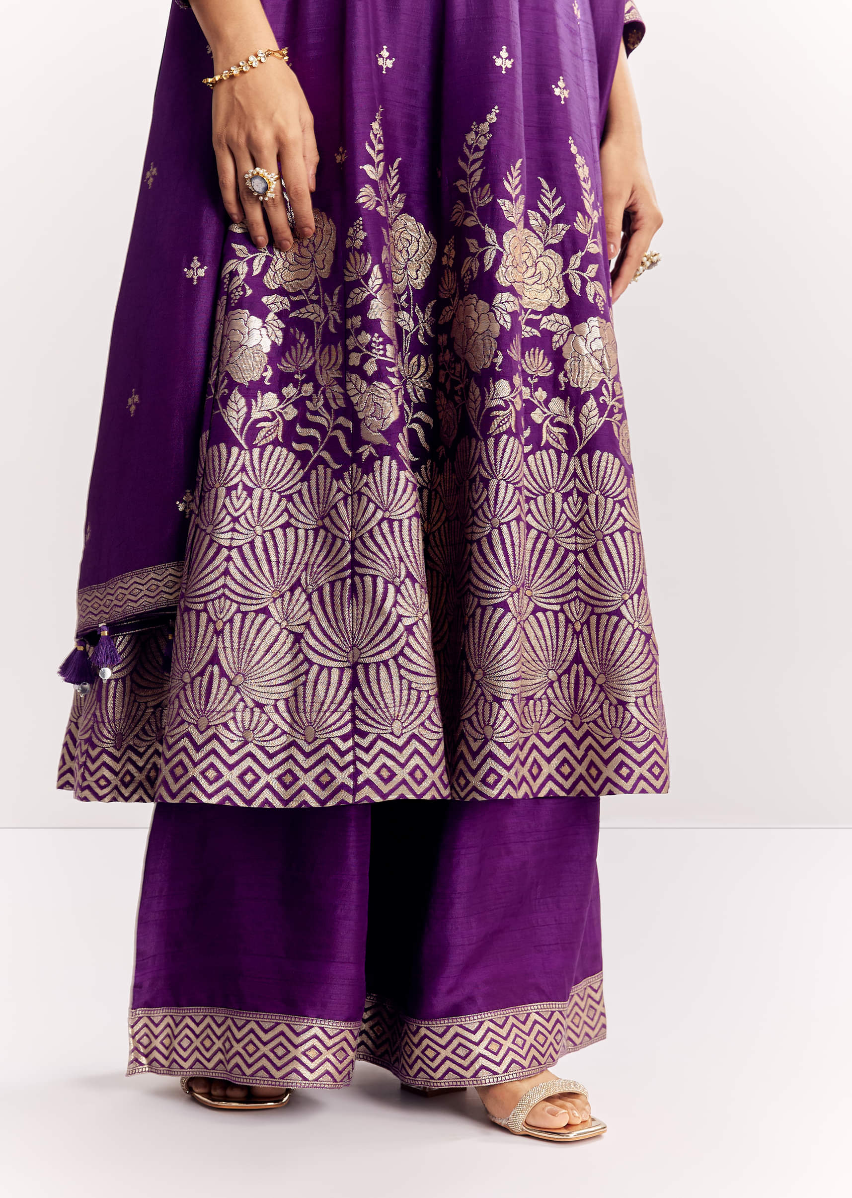 Purple Jacquard Silk Anarkali Dupatta Suit With Traditional Weave - Image 6
