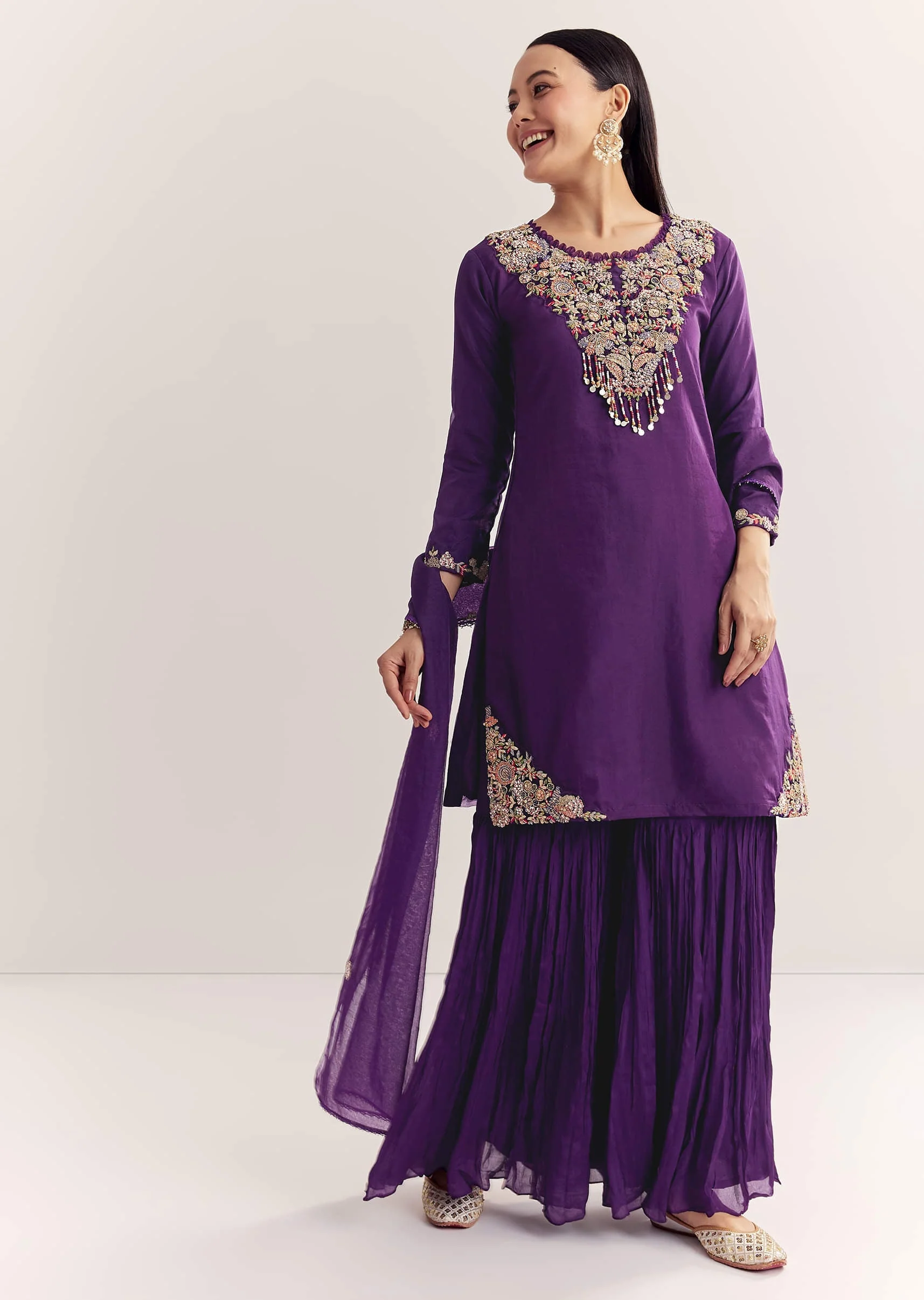 Purple Organza Embroidered Kurta Set With Dupatta - Image 3