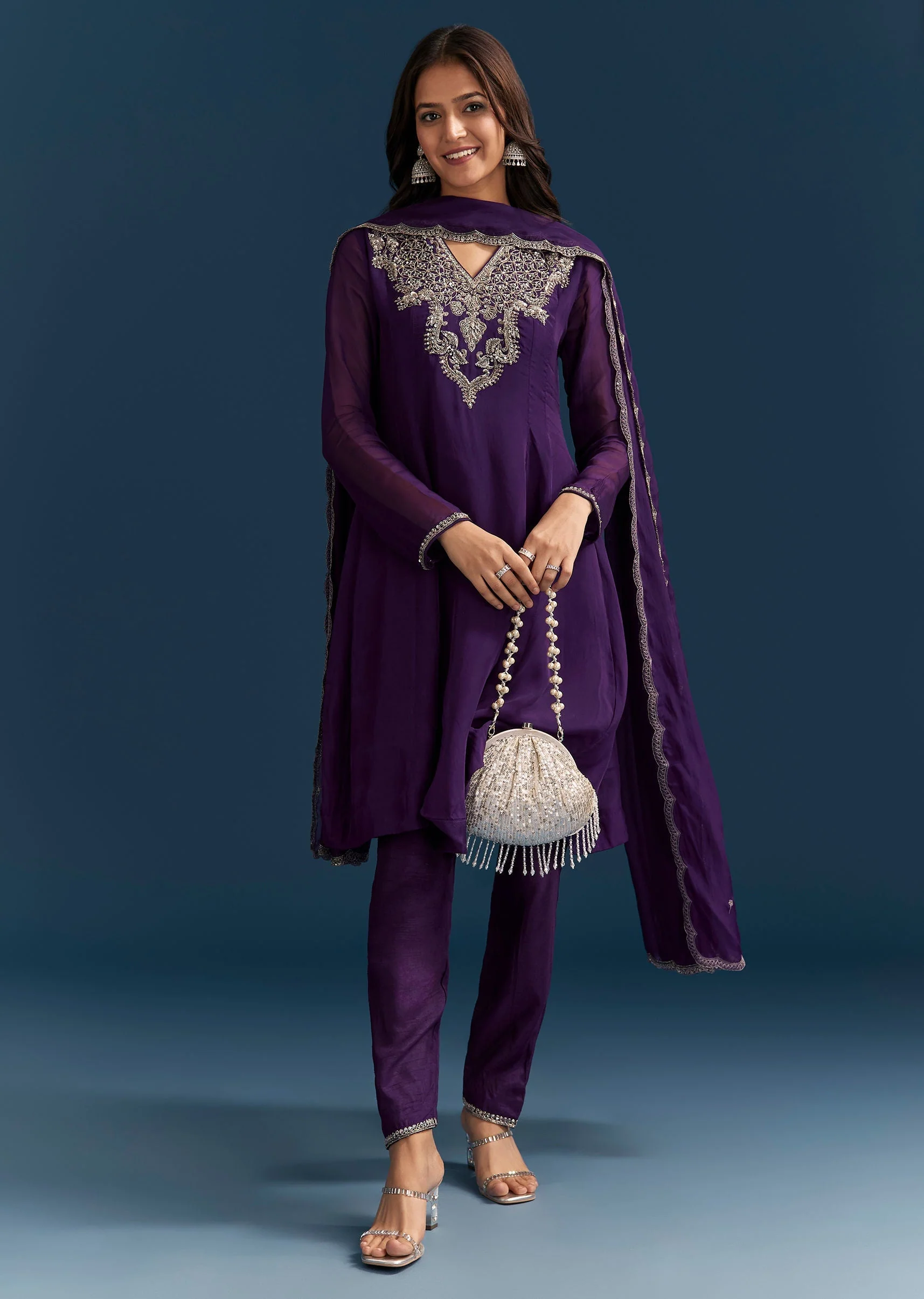 Purple Organza Kurta Set With Embroidery And Dupatta - Image 3