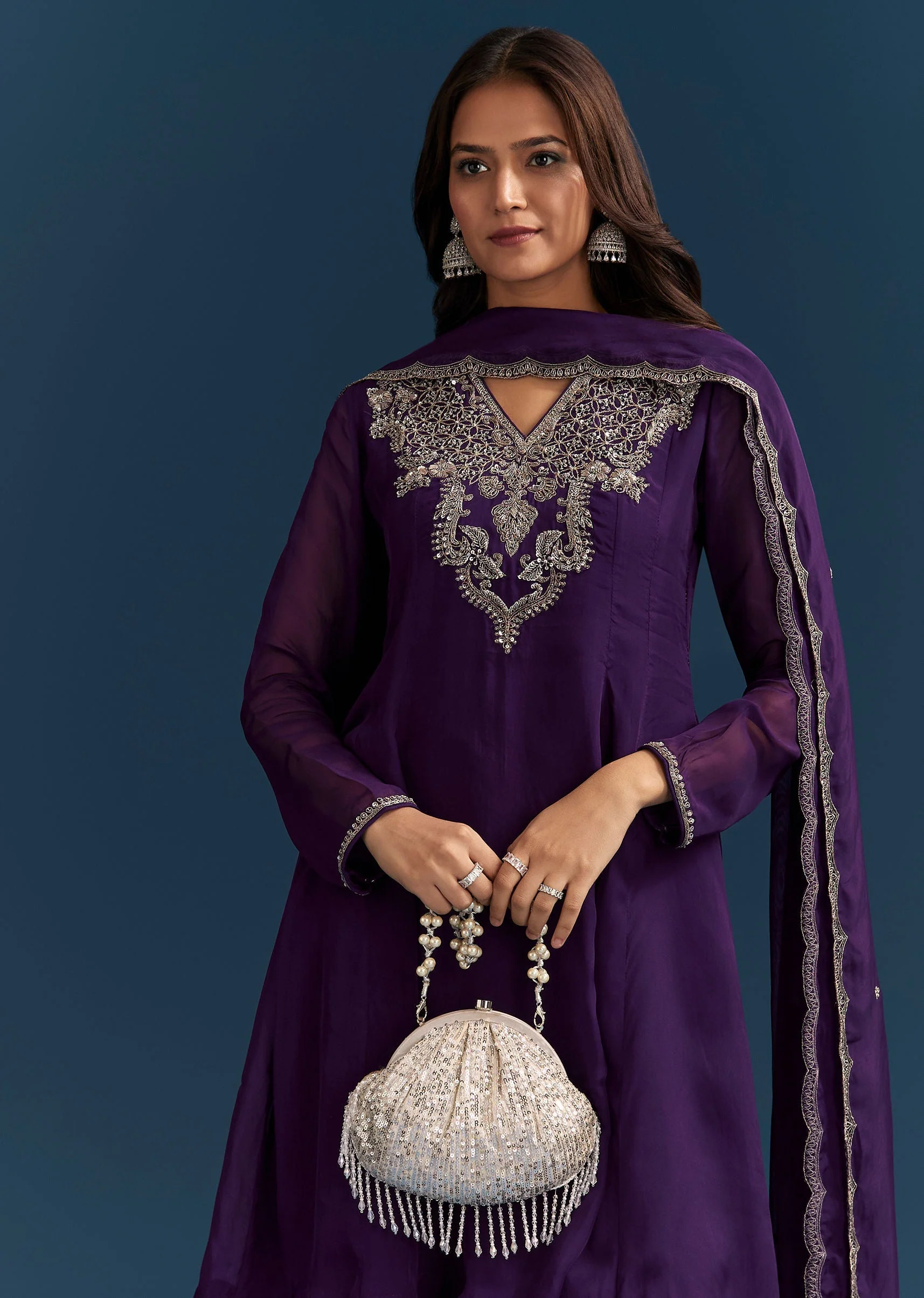 Purple Organza Kurta Set With Embroidery And Dupatta - Image 4