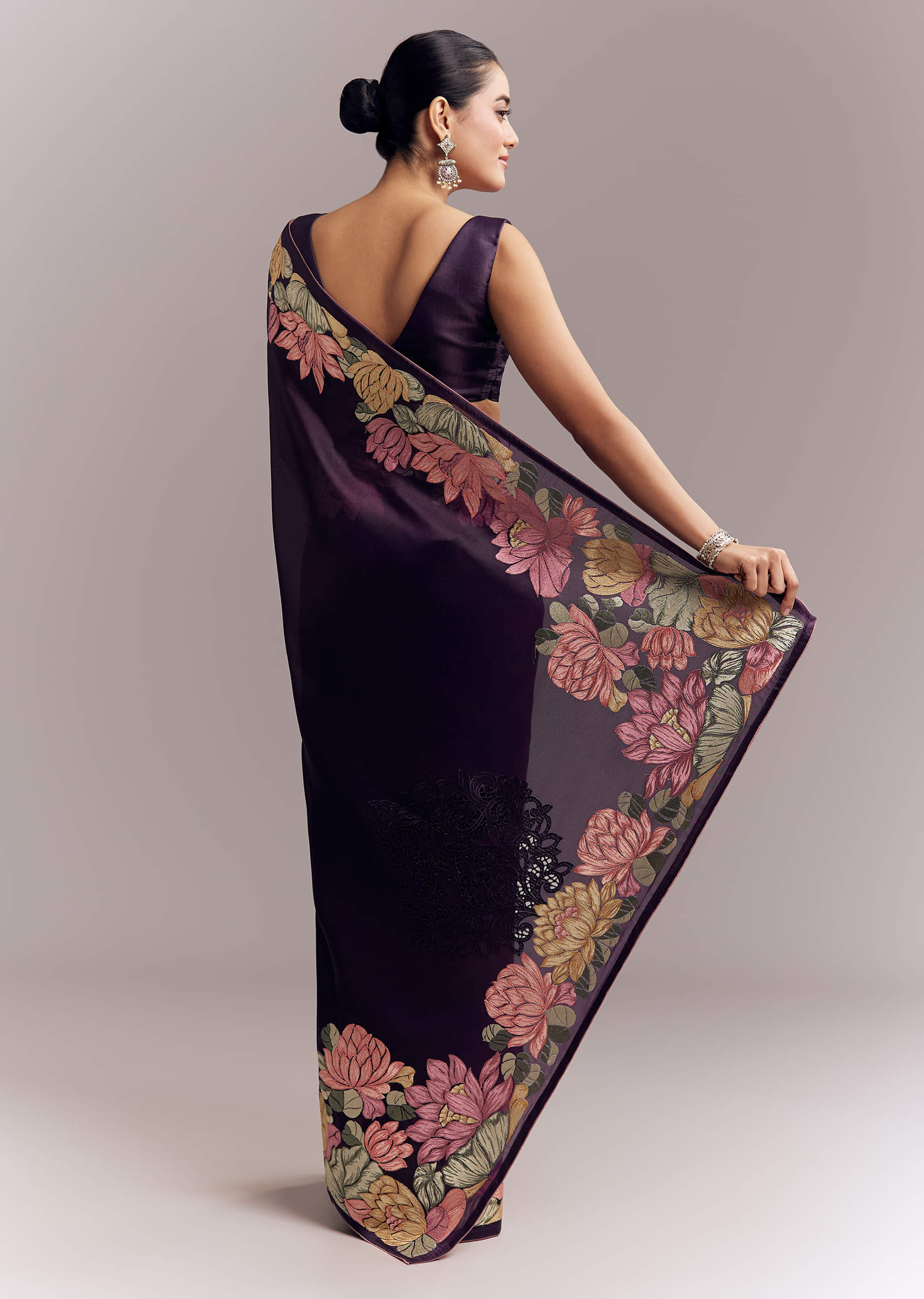 Purple Organza Silk Saree With Floral Resham Embroidery And Cutwork - Image 4