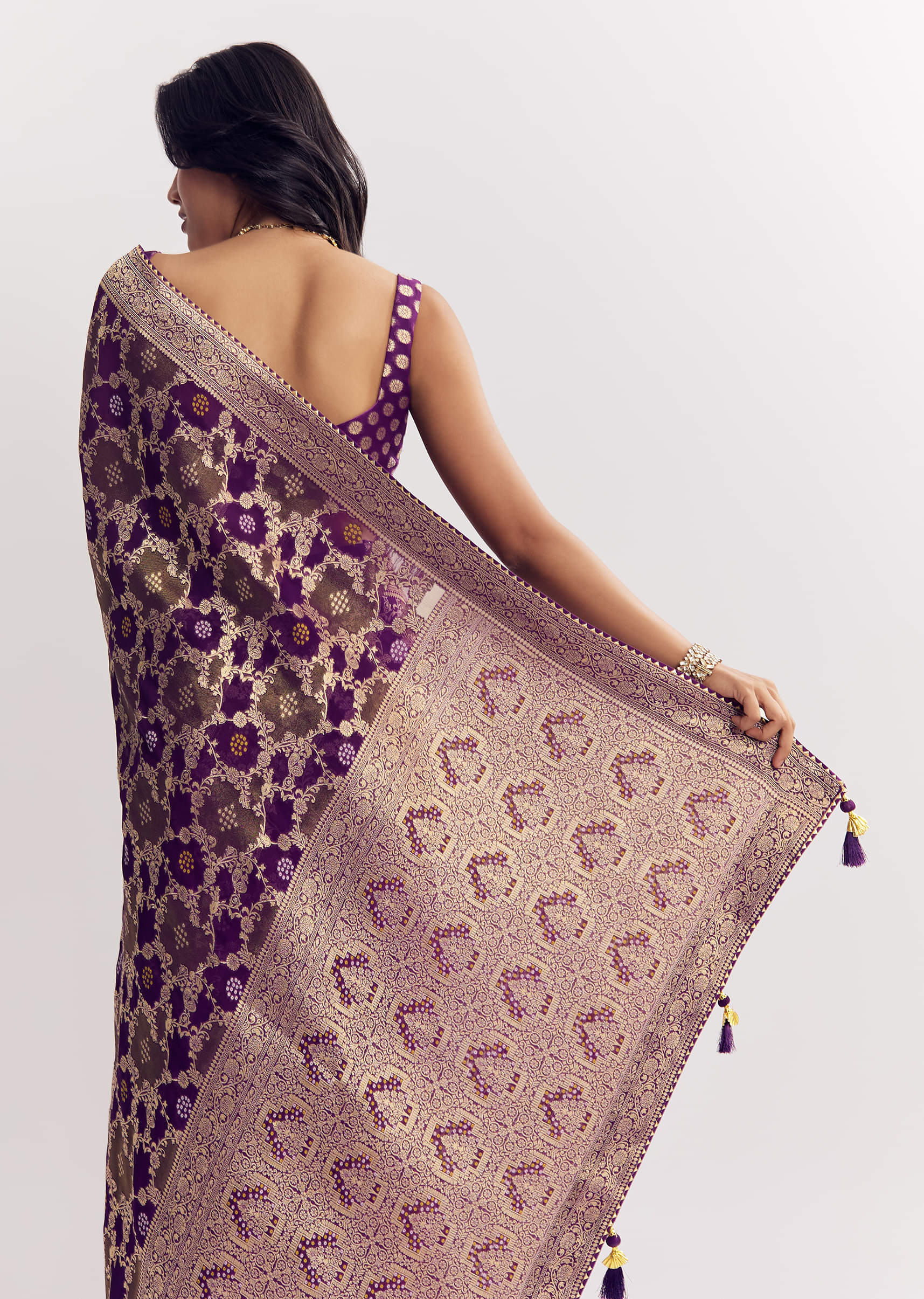 Purple Shaded Georgette Ready To Wear Saree With Zari Jaal Work - Image 6